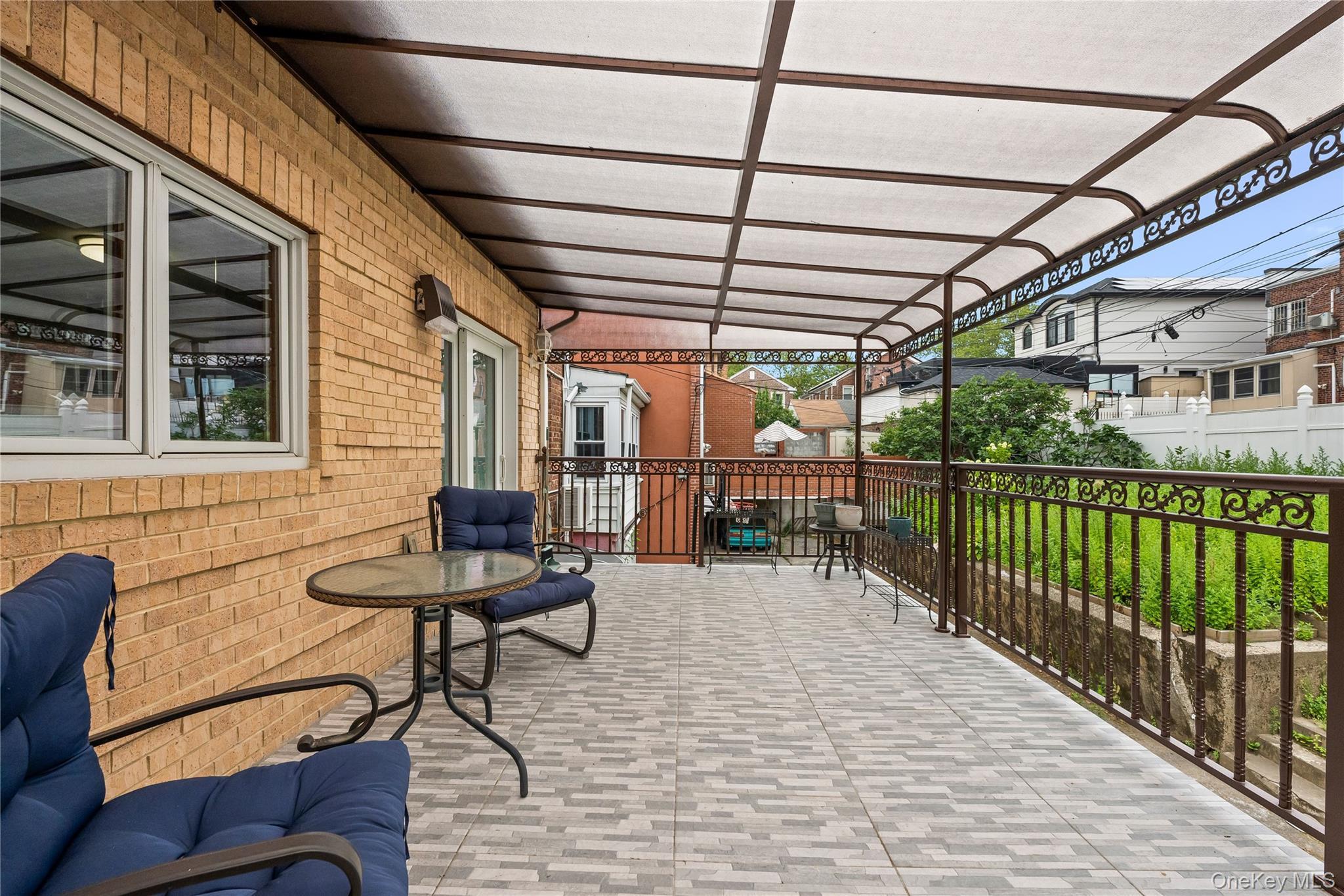 Single Family 64th Road  Queens, NY 11375, MLS-1027048-34