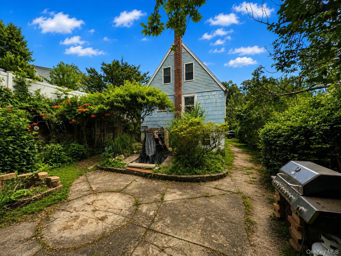 Single Family Grove Road  Suffolk County, NY 11778, MLS-1027053-15