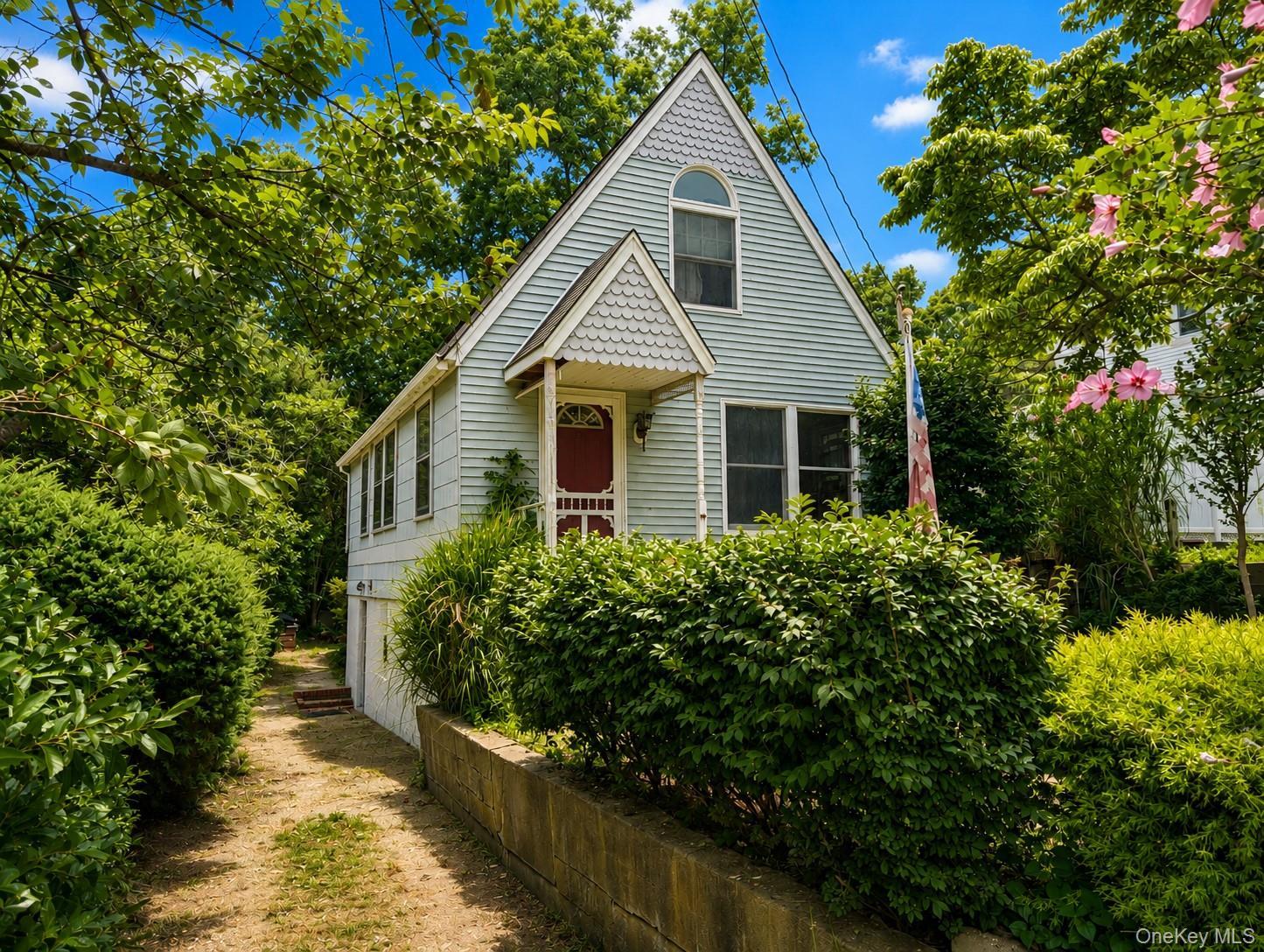 Single Family Grove Road Suffolk County, NY 11778, MLS-1027053-2