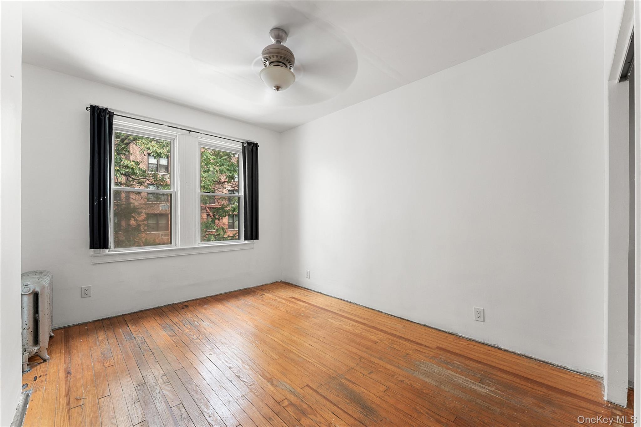 Single Family Continental Avenue Bronx, NY 10461, MLS-1027056-22