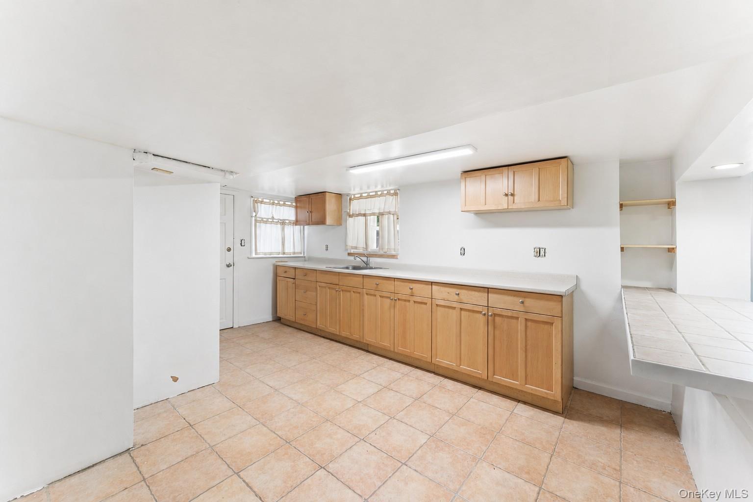 Single Family Continental Avenue Bronx, NY 10461, MLS-1027056-23