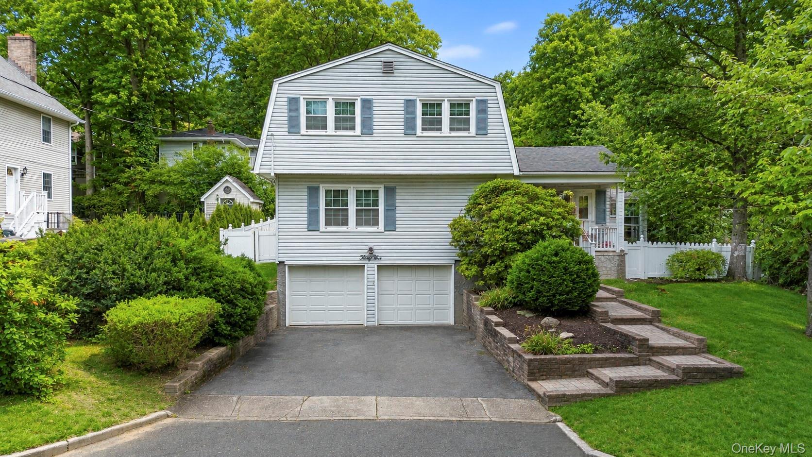 Single Family Sanford Street  Suffolk County, NY 11746, MLS-1027068-2