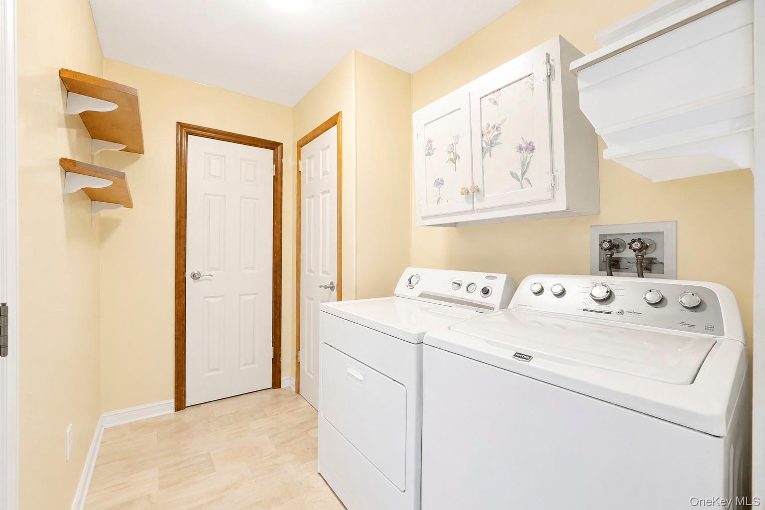 Single Family Sanford Street  Suffolk County, NY 11746, MLS-1027068-26