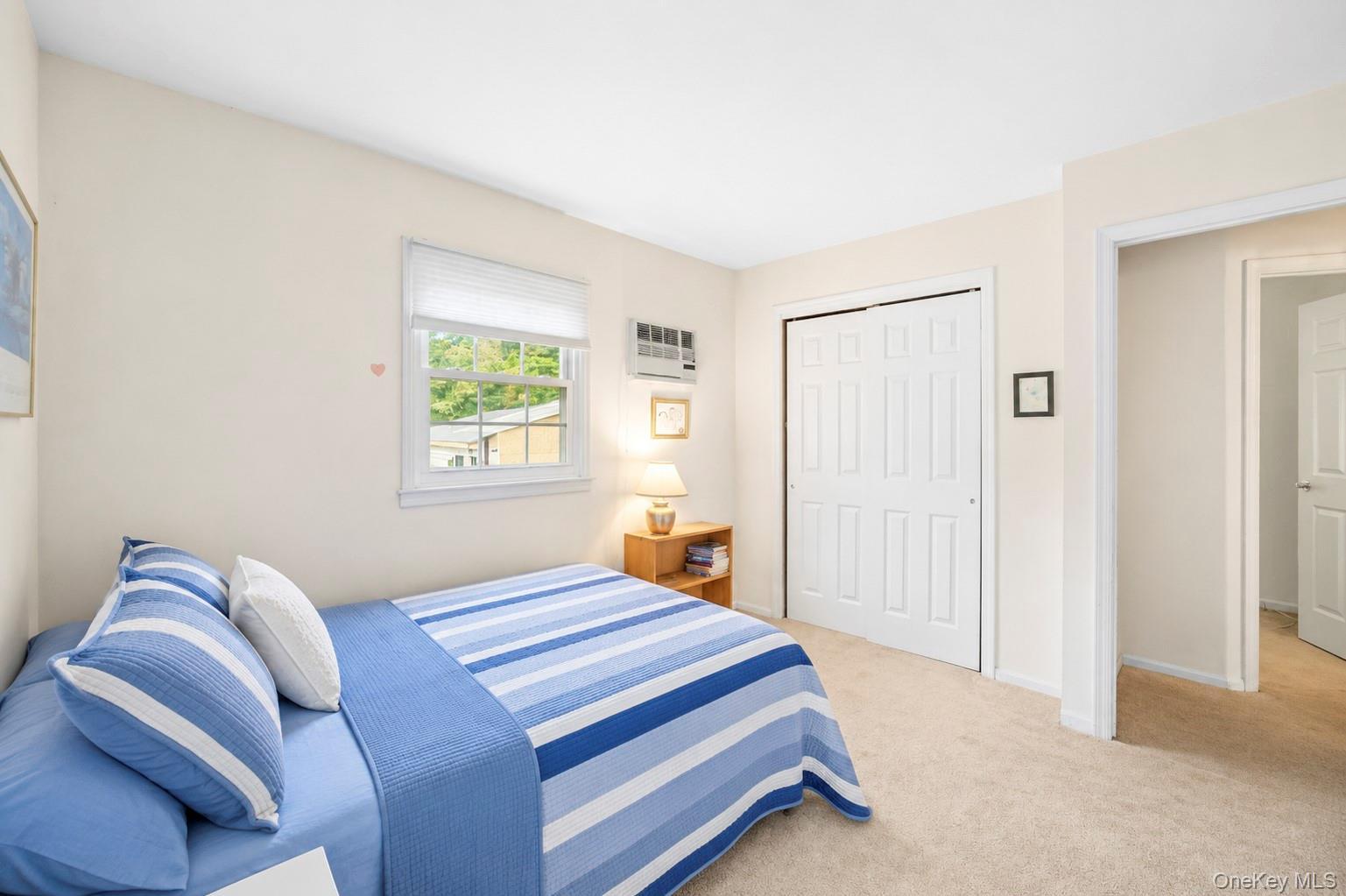 Single Family Sanford Street  Suffolk County, NY 11746, MLS-1027068-37