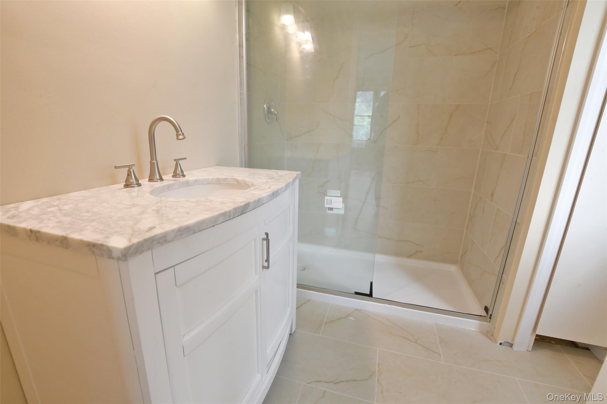 Single Family Southold Road Suffolk County, NY 11789, MLS-1027097-13