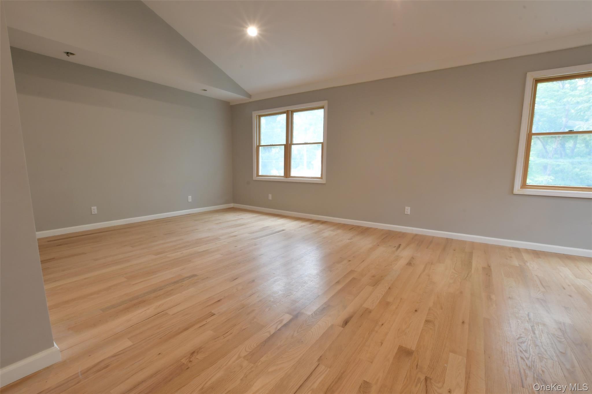 Single Family Southold Road Suffolk County, NY 11789, MLS-1027097-25