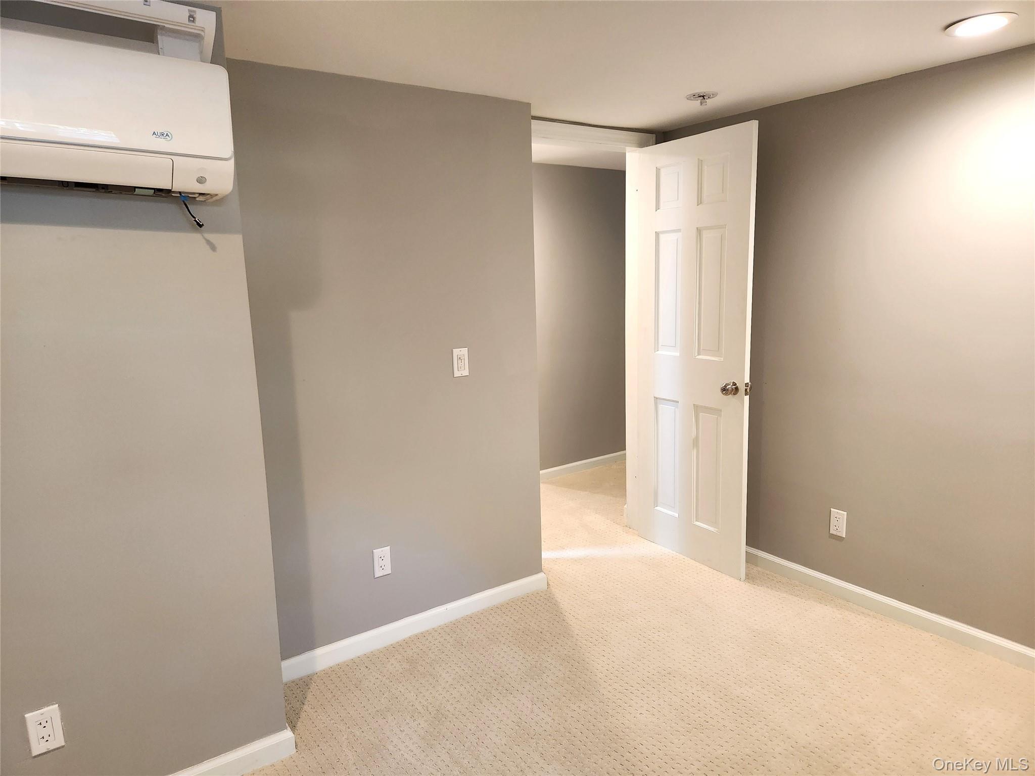 Single Family Southold Road Suffolk County, NY 11789, MLS-1027097-5