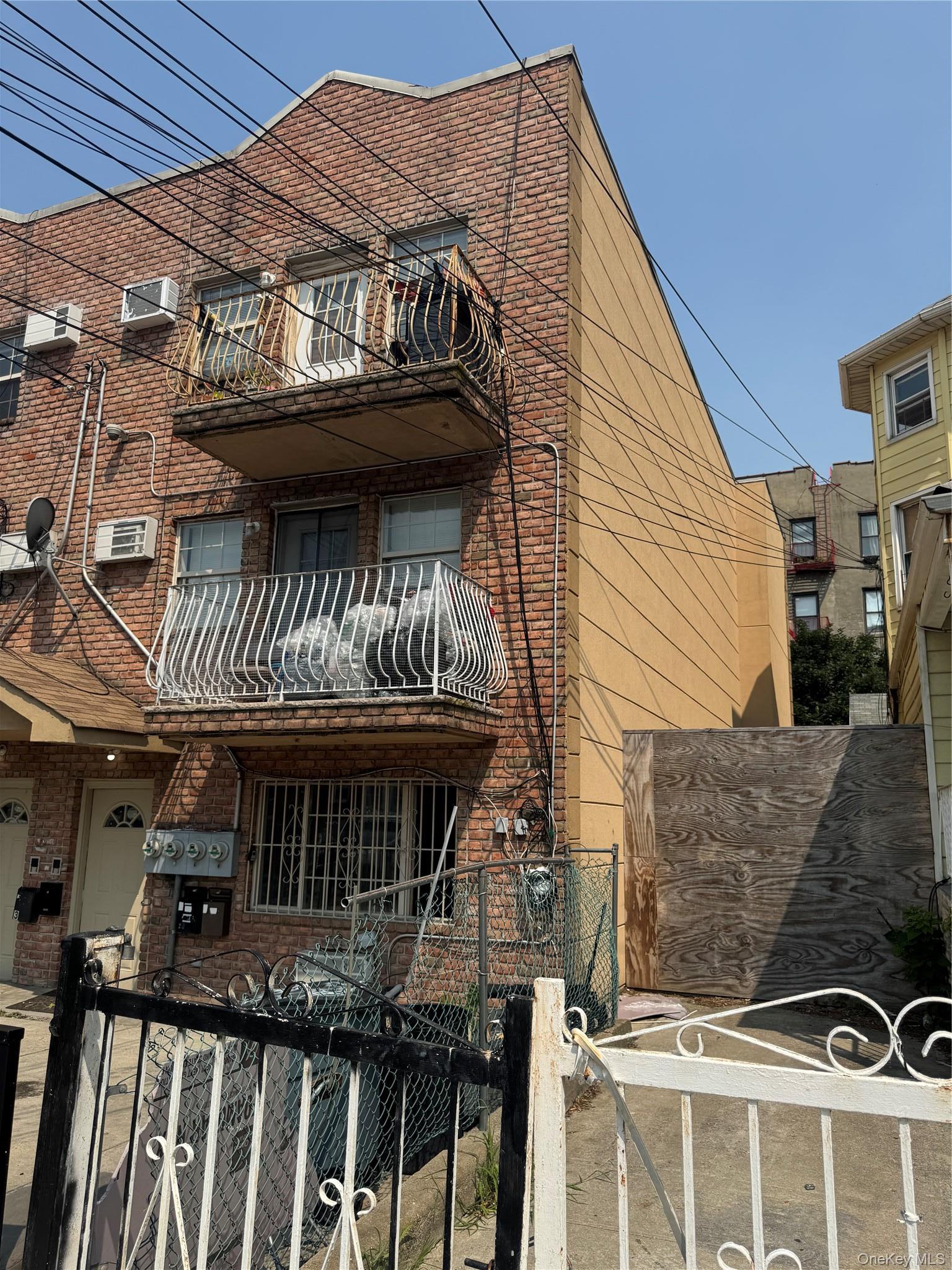 Single Family 91st Avenue Queens, NY 11432, MLS-1027112-7