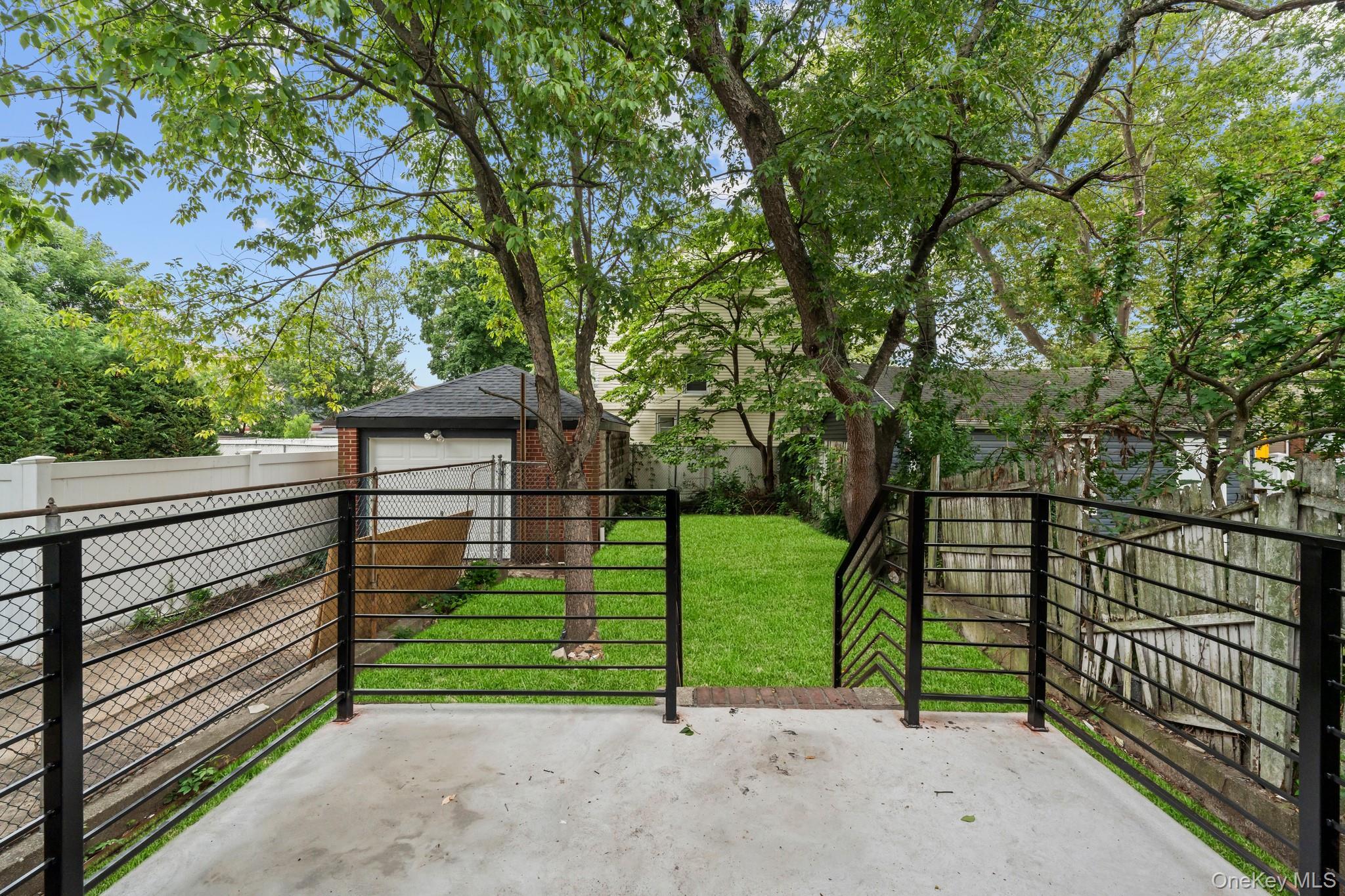 Single Family Witthoff Avenue  Queens, NY 11429, MLS-1027117-17