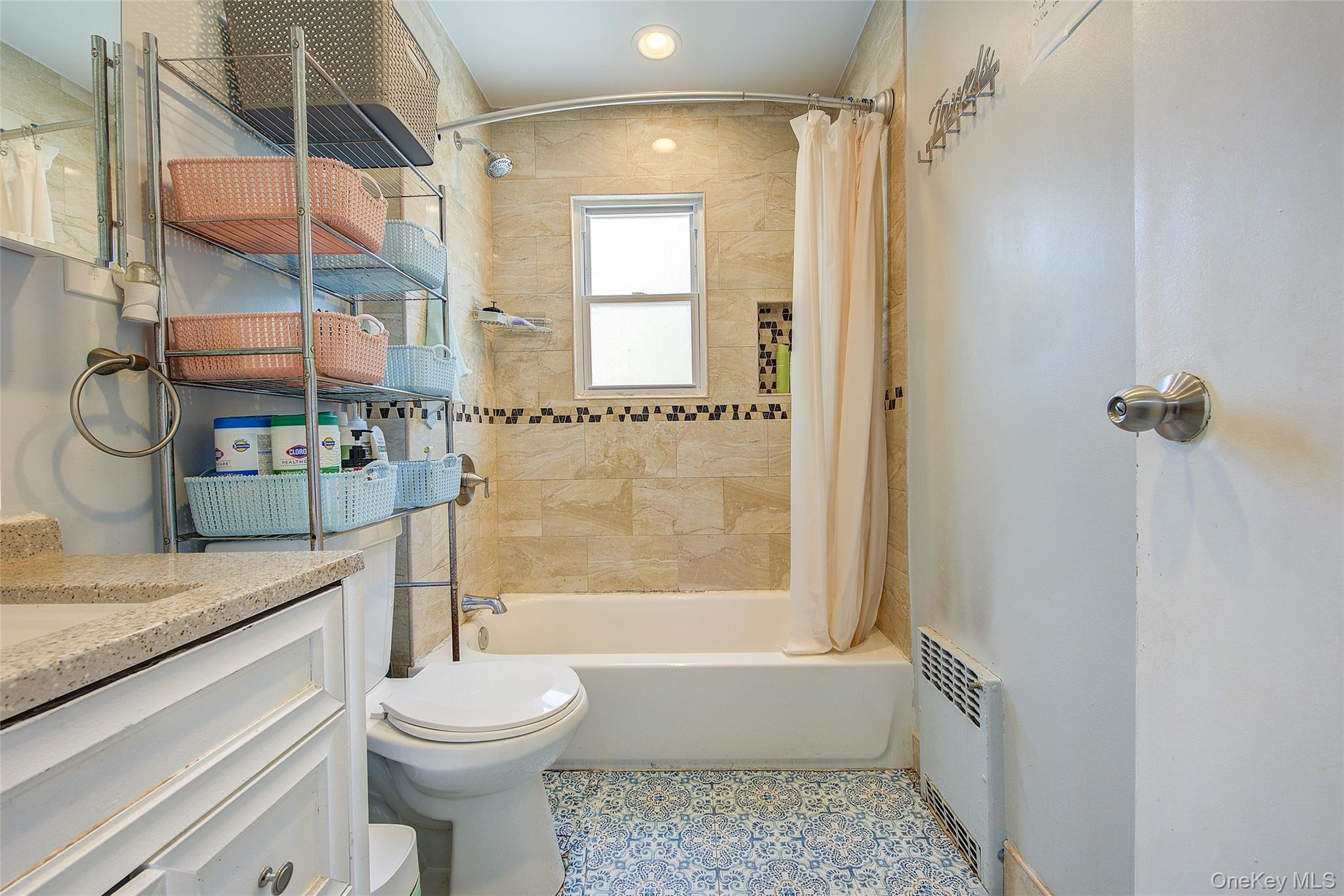 Single Family 80th Street Queens, NY 11421, MLS-1027129-15