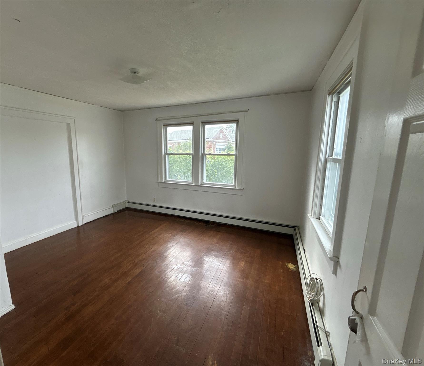 Single Family California Avenue  Nassau County, NY 11550, MLS-1027134-6