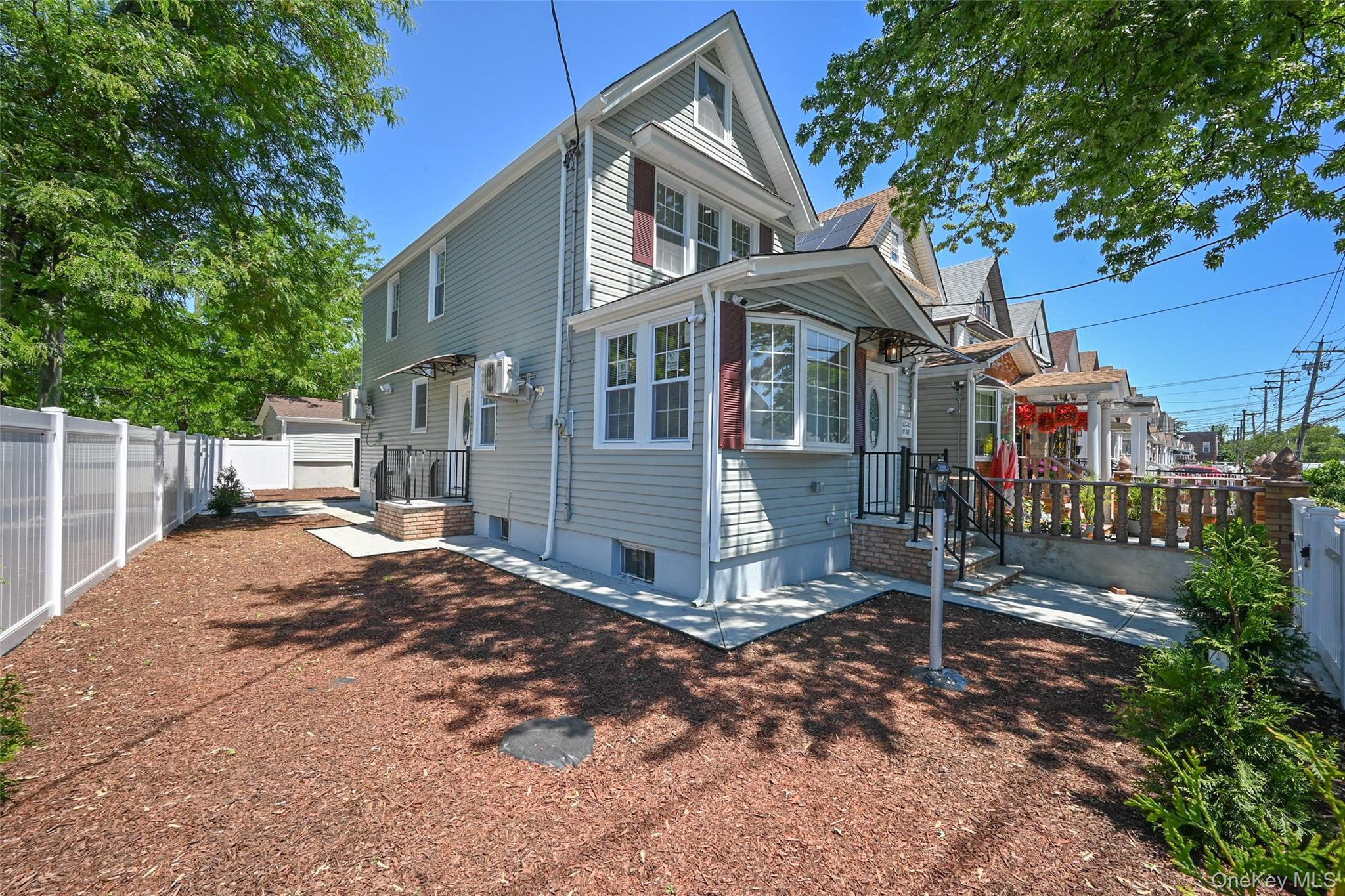 Single Family 111th Avenue  Queens, NY 11435, MLS-1027143-4