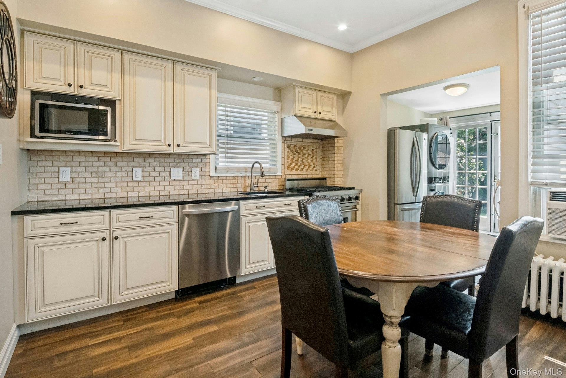 Single Family Waller Avenue  Westchester County, NY 10562, MLS-1027151-18