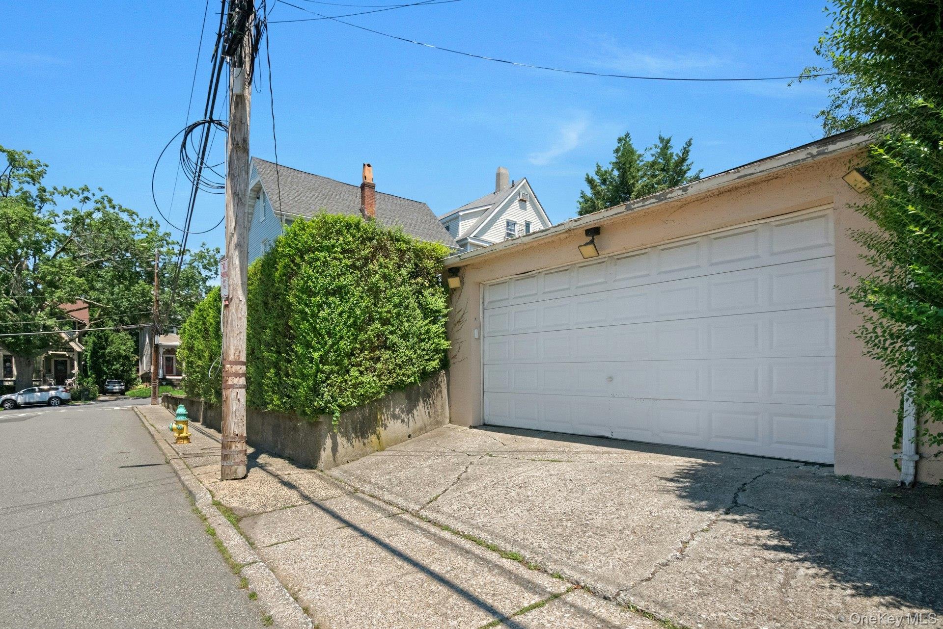 Single Family Waller Avenue  Westchester County, NY 10562, MLS-1027151-46