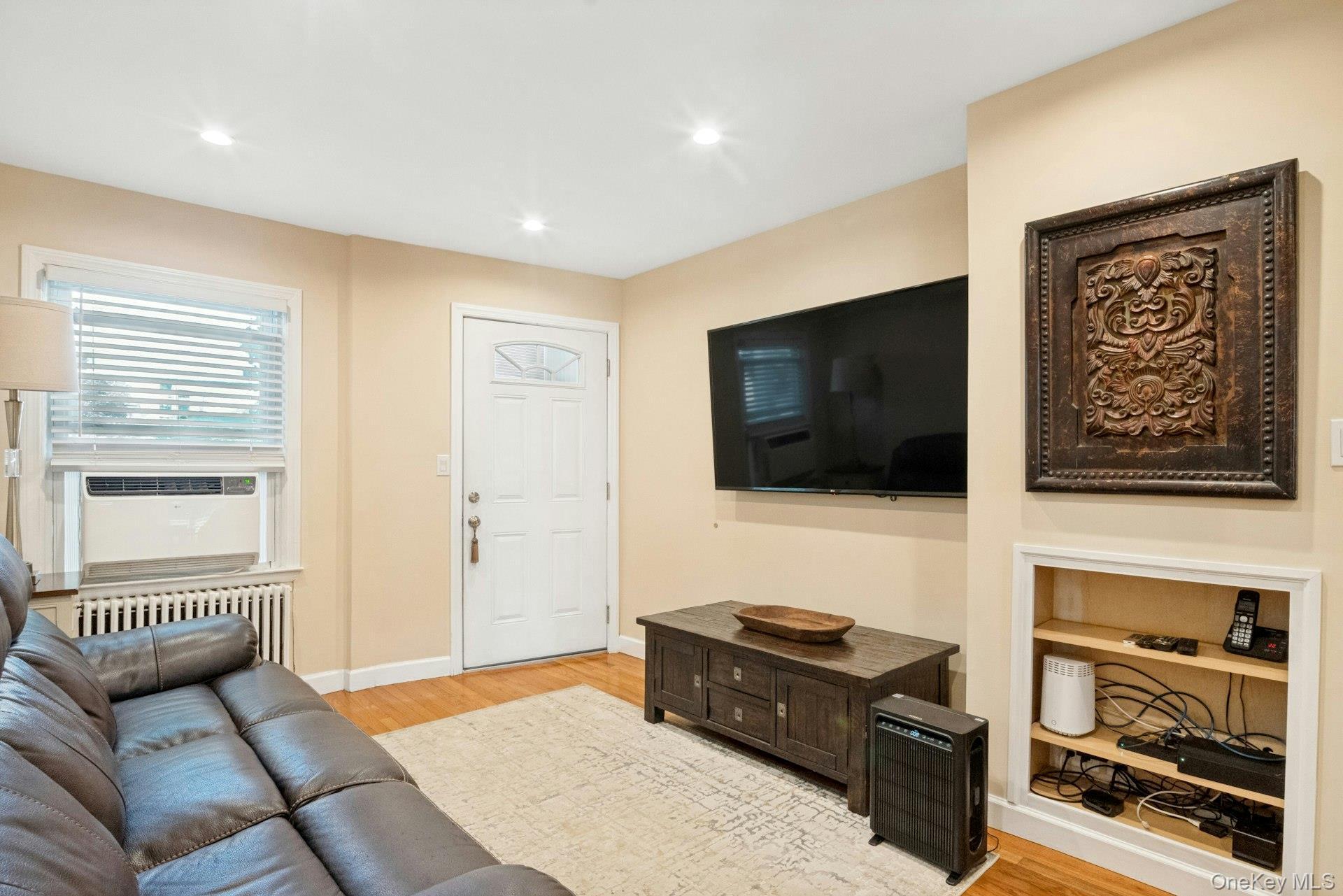 Single Family Waller Avenue  Westchester County, NY 10562, MLS-1027151-8