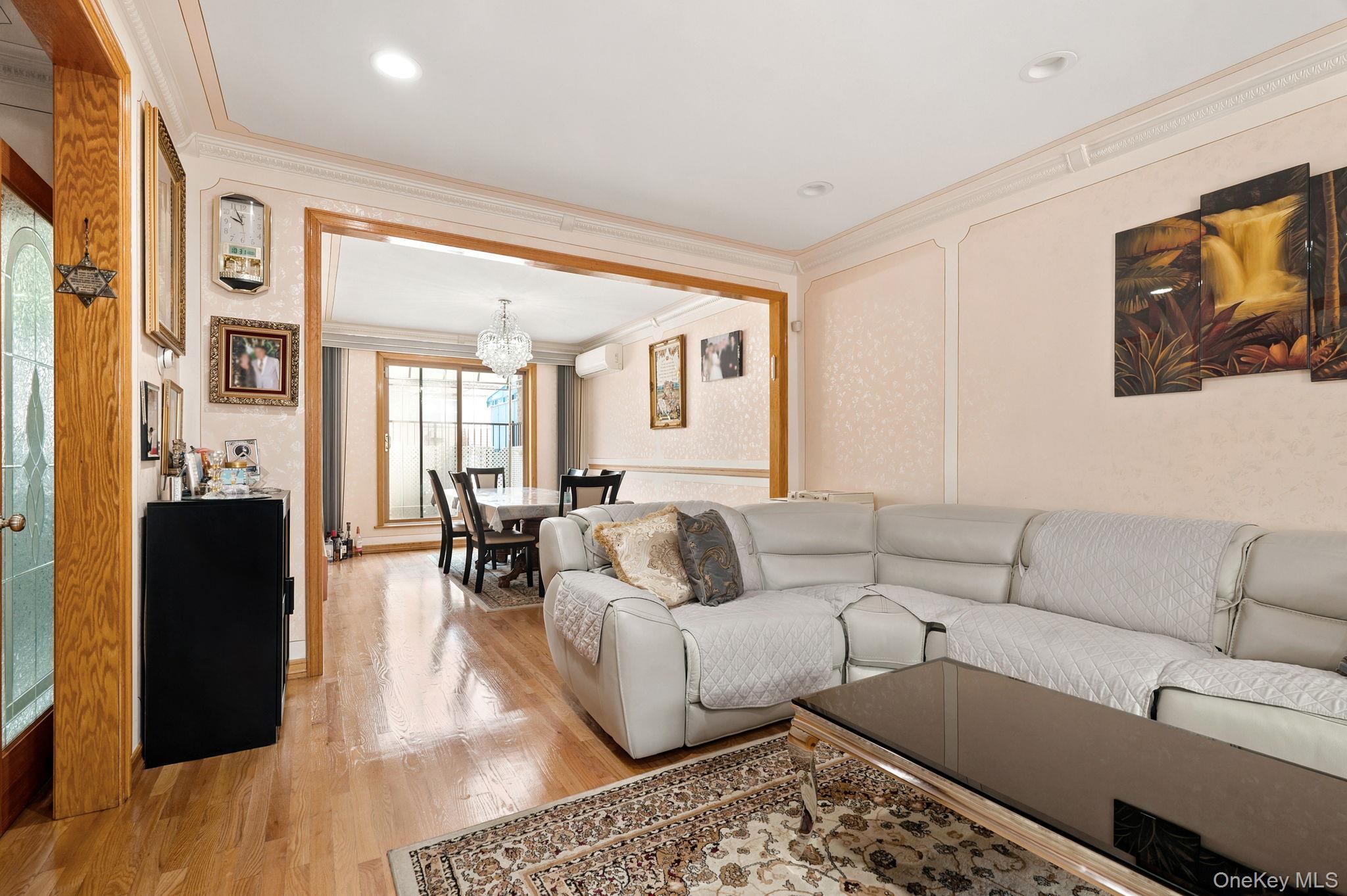 Single Family 65th Road Queens, NY 11374, MLS-1027160-2