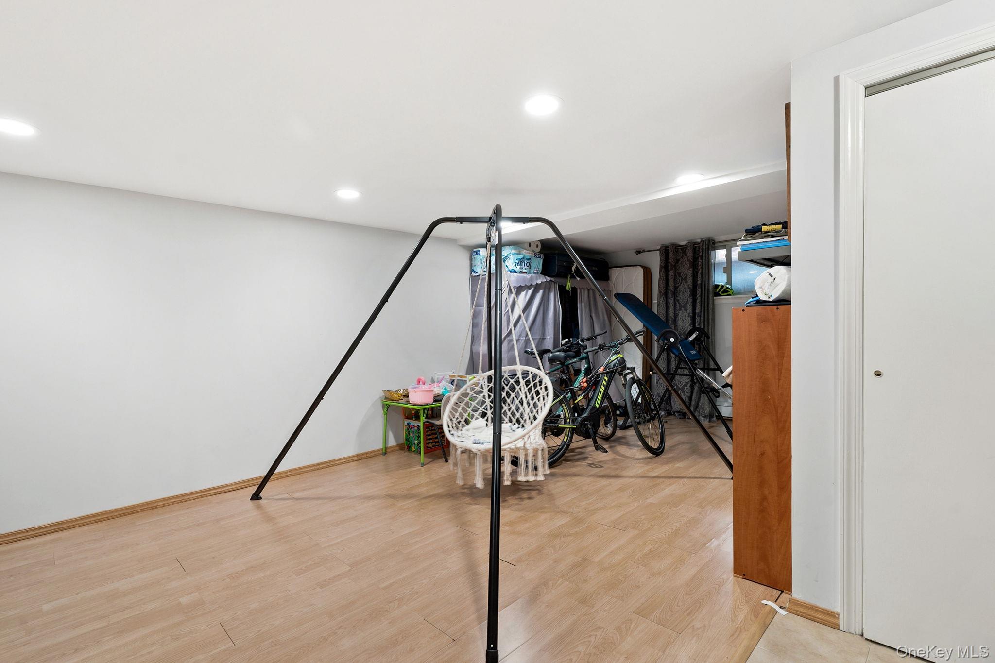 Single Family 65th Road Queens, NY 11374, MLS-1027160-28