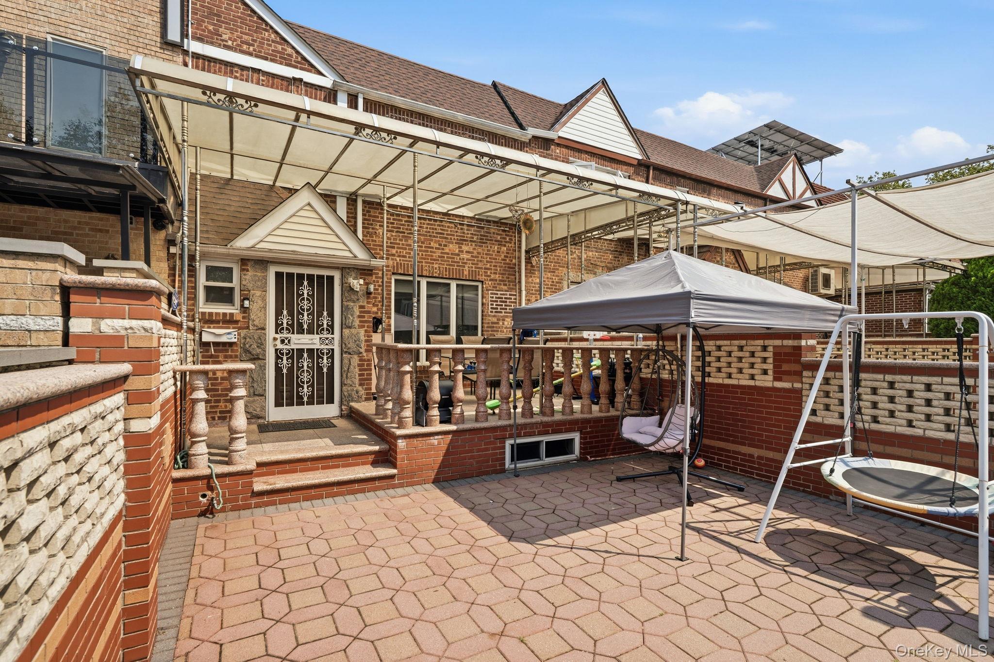 Single Family 65th Road Queens, NY 11374, MLS-1027160-31
