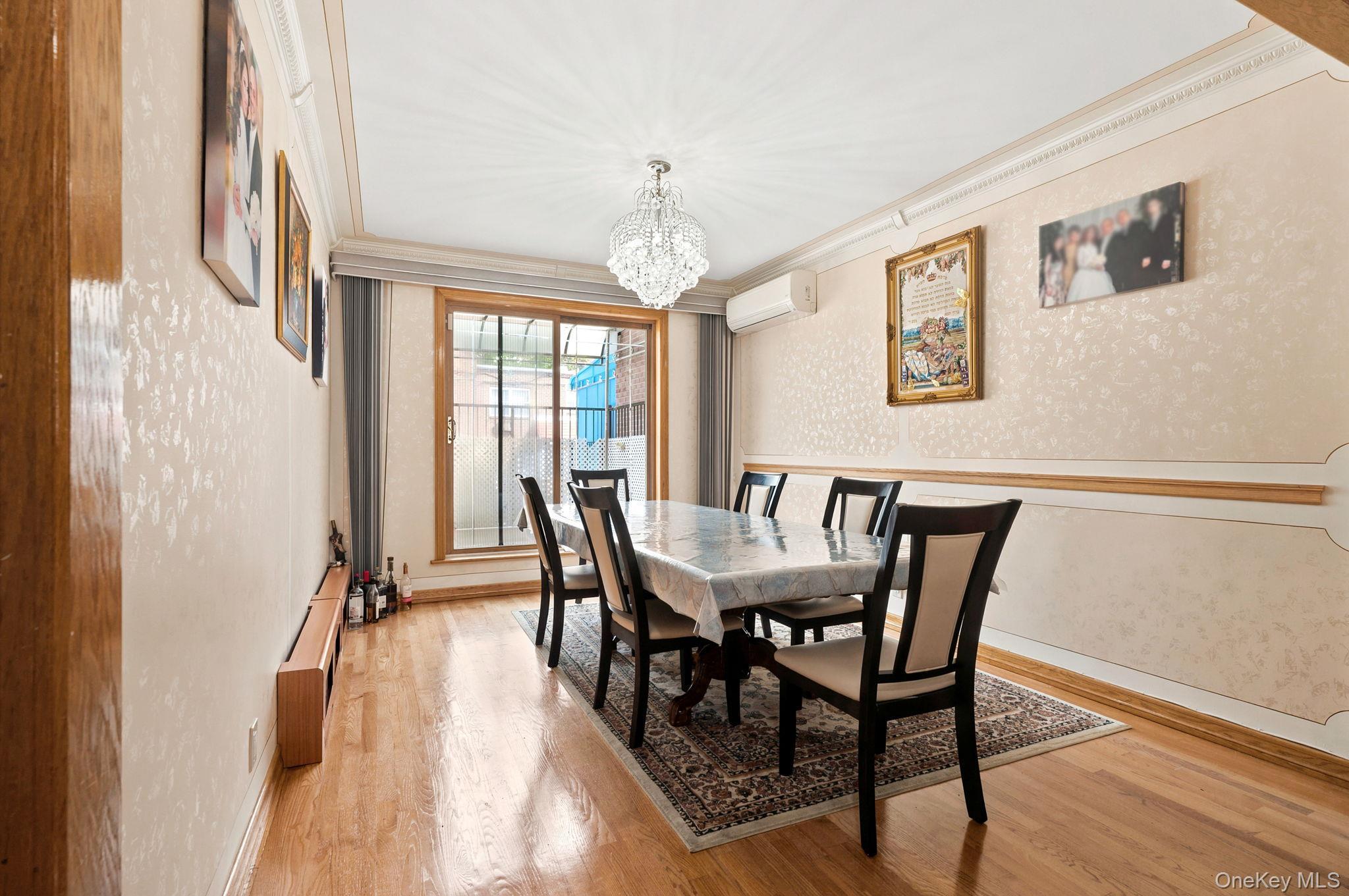 Single Family 65th Road Queens, NY 11374, MLS-1027160-5