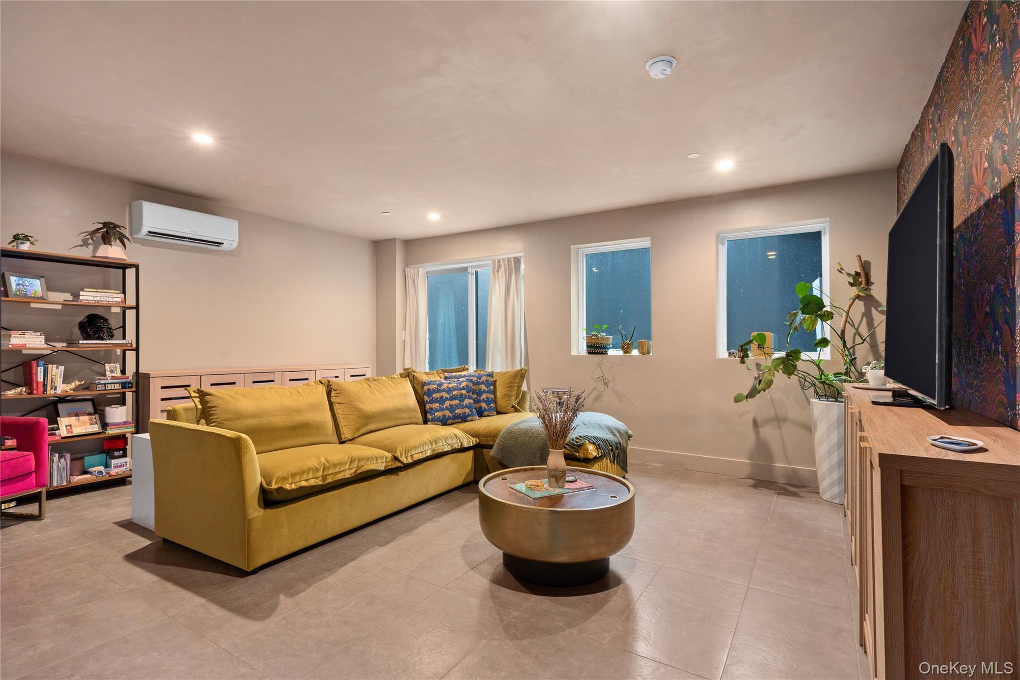 Condo Monroe Street  Brooklyn, NY 11221, MLS-1027162-6
