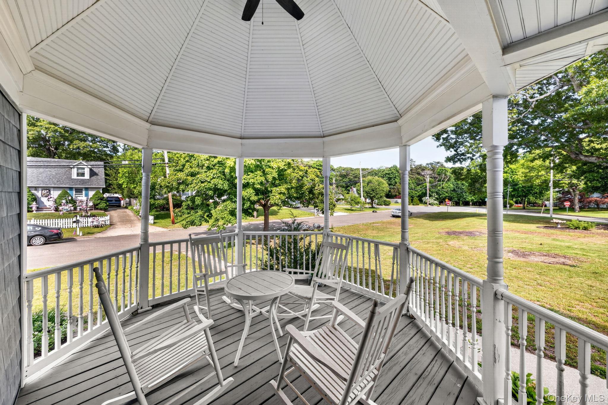 Single Family Steuben Boulevard Suffolk County, NY 11767, MLS-1027173-3