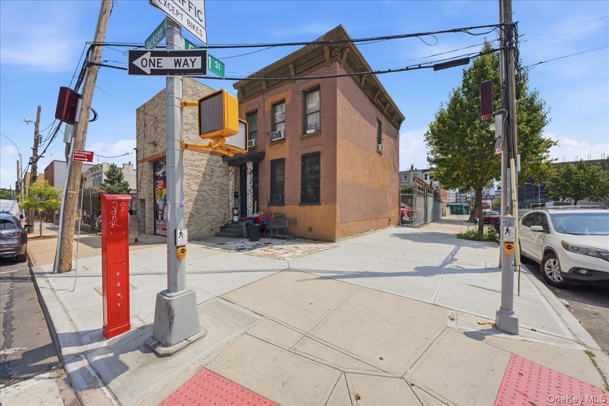 Single Family Jackson Avenue Bronx, NY 10454, MLS-1027177-4