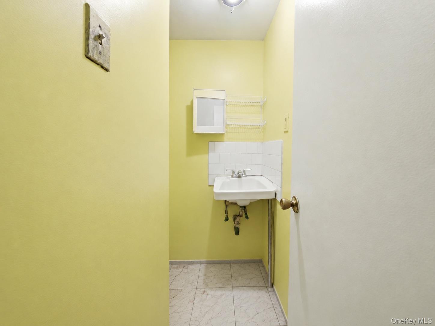 Single Family Jackson Avenue Bronx, NY 10454, MLS-1027177-7