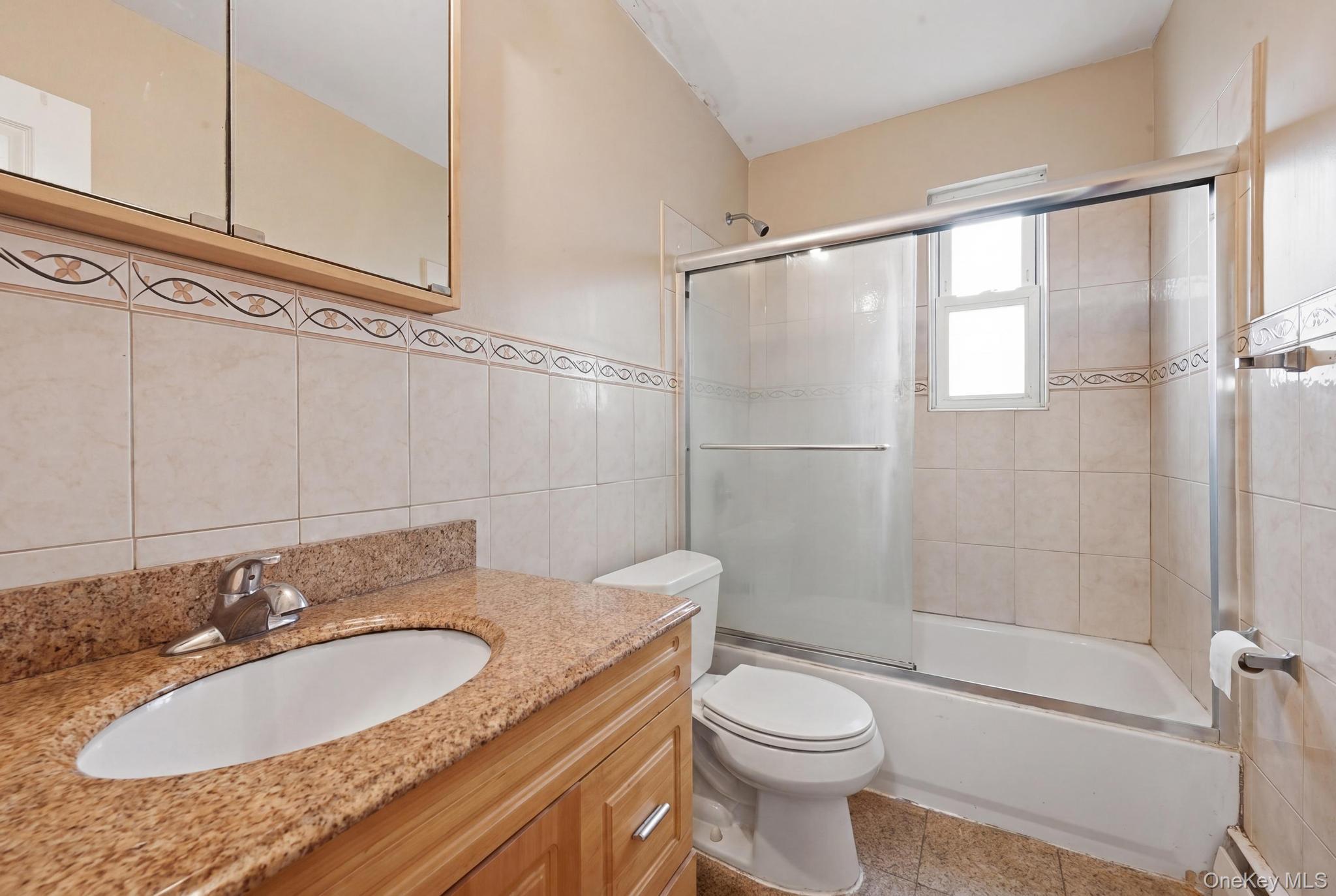 Single Family South Richmond Hill Queens, NY 11419, MLS-1027178-9