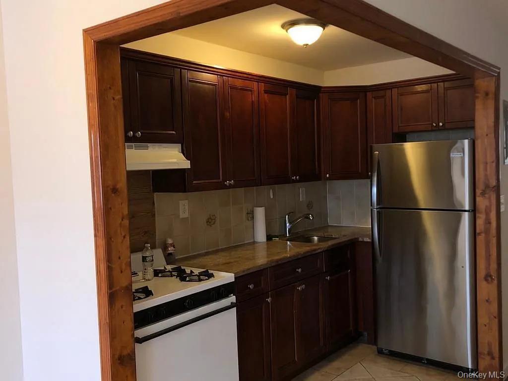 Single Family 91st Avenue  Queens, NY 11432, MLS-1027179-9