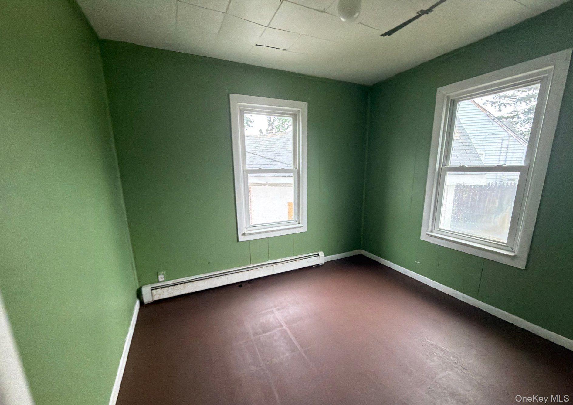 Single Family Straight Path  Suffolk County, NY 11704, MLS-1027183-10