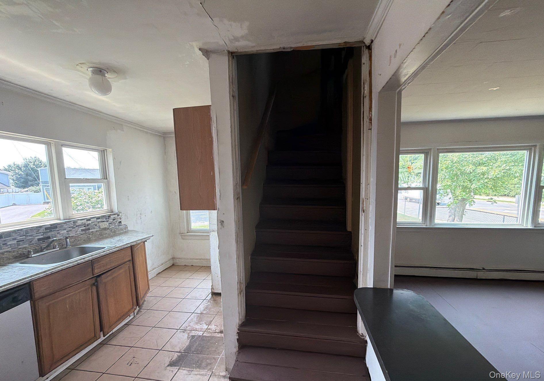 Single Family Straight Path  Suffolk County, NY 11704, MLS-1027183-8