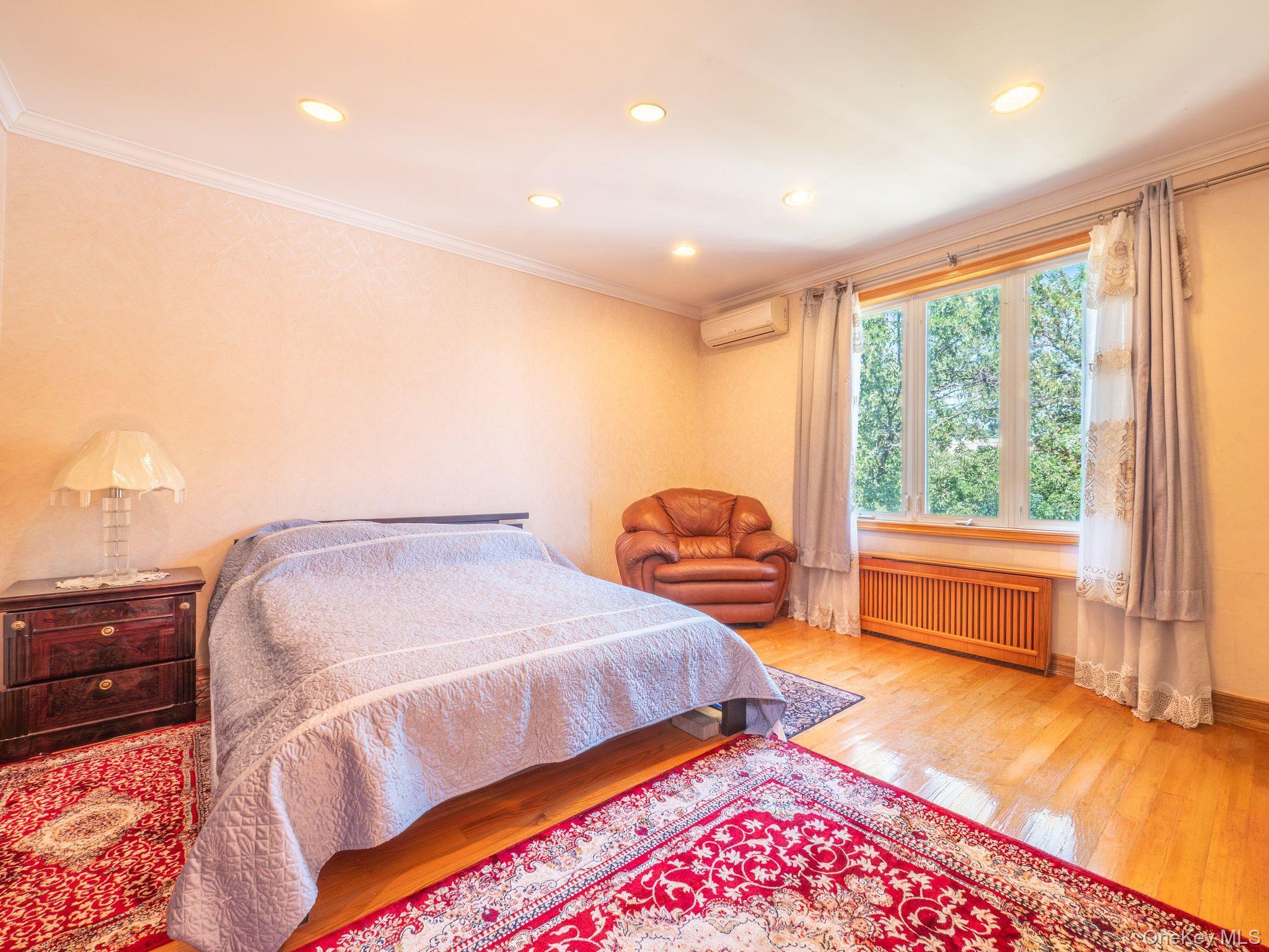 Single Family 167th Street Queens, NY 11432, MLS-1027189-14