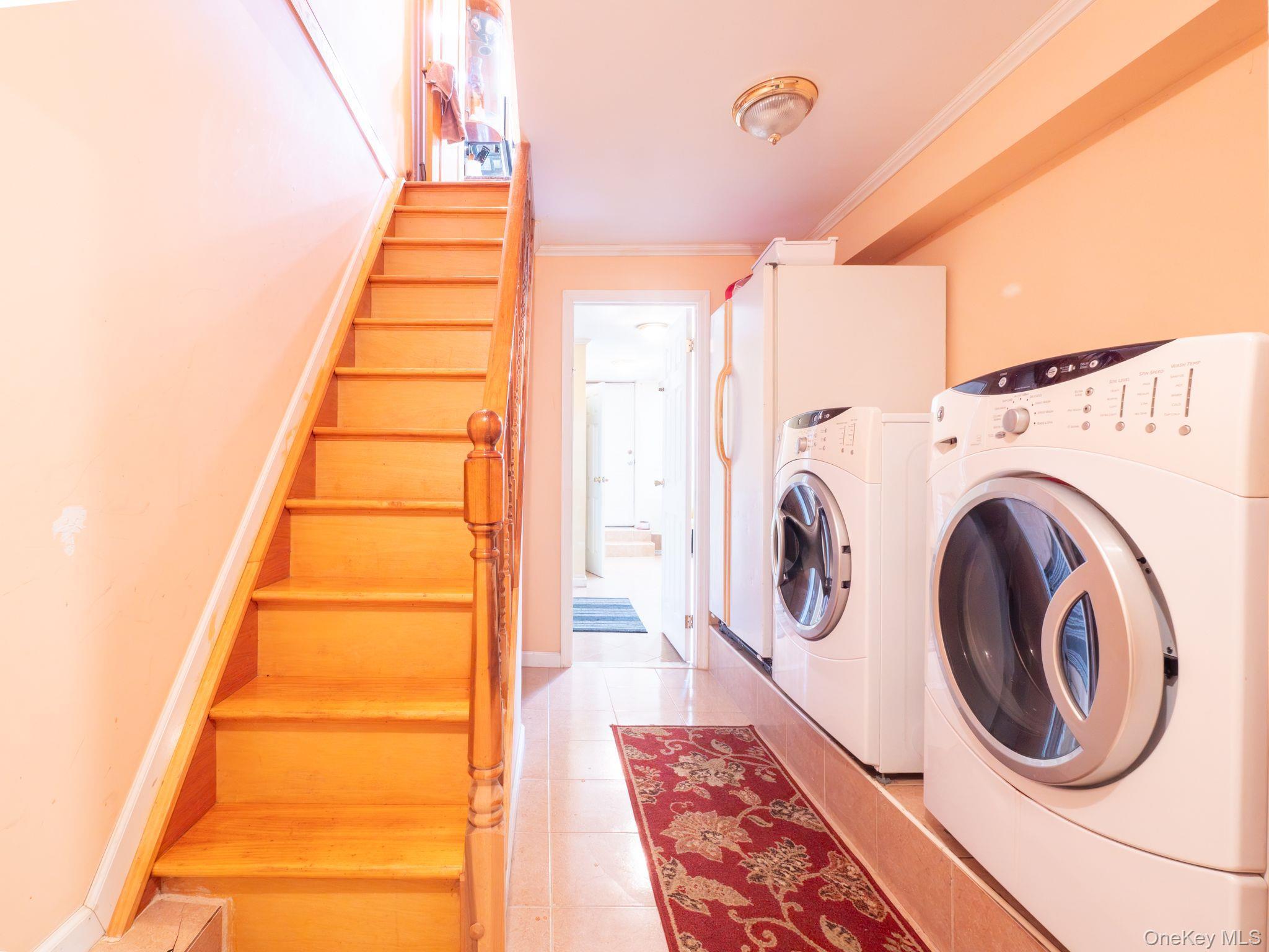 Single Family 167th Street Queens, NY 11432, MLS-1027189-16