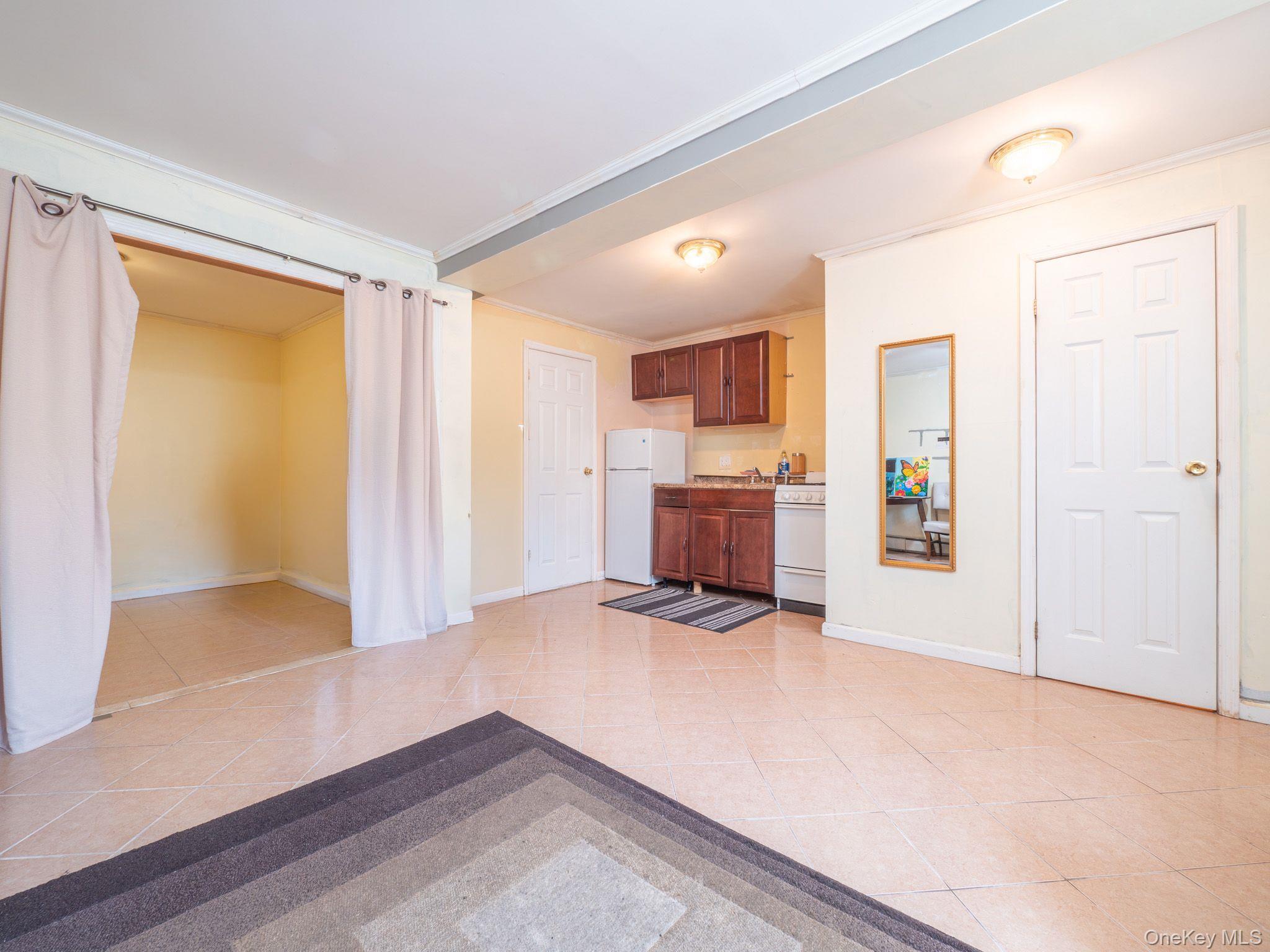 Single Family 167th Street Queens, NY 11432, MLS-1027189-19