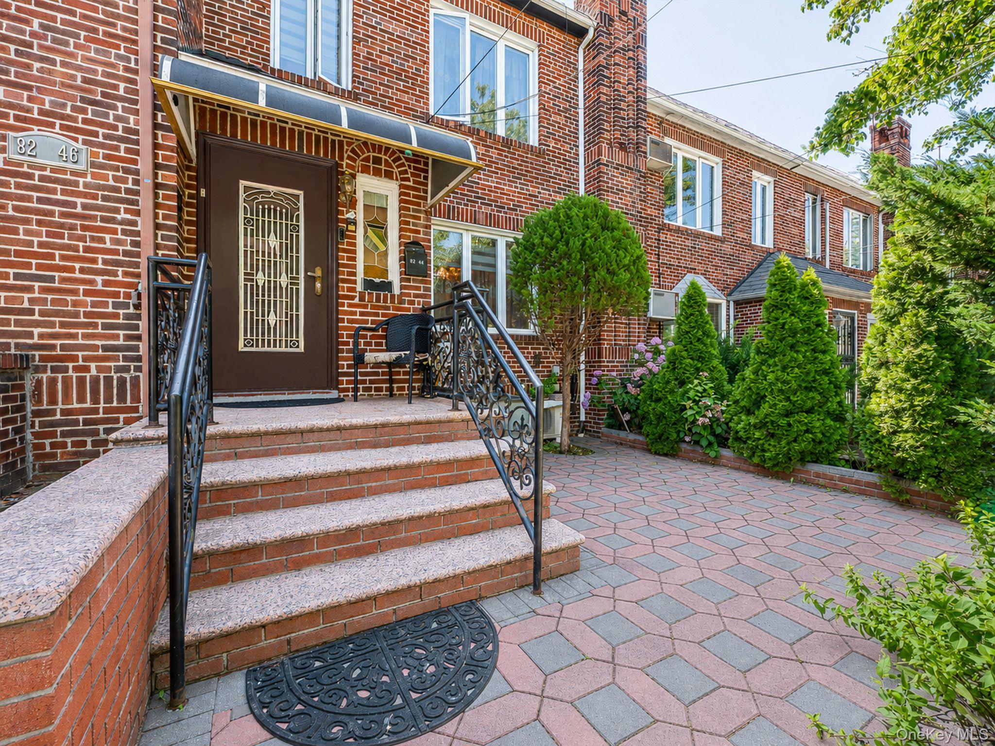 Single Family 167th Street Queens, NY 11432, MLS-1027189-2