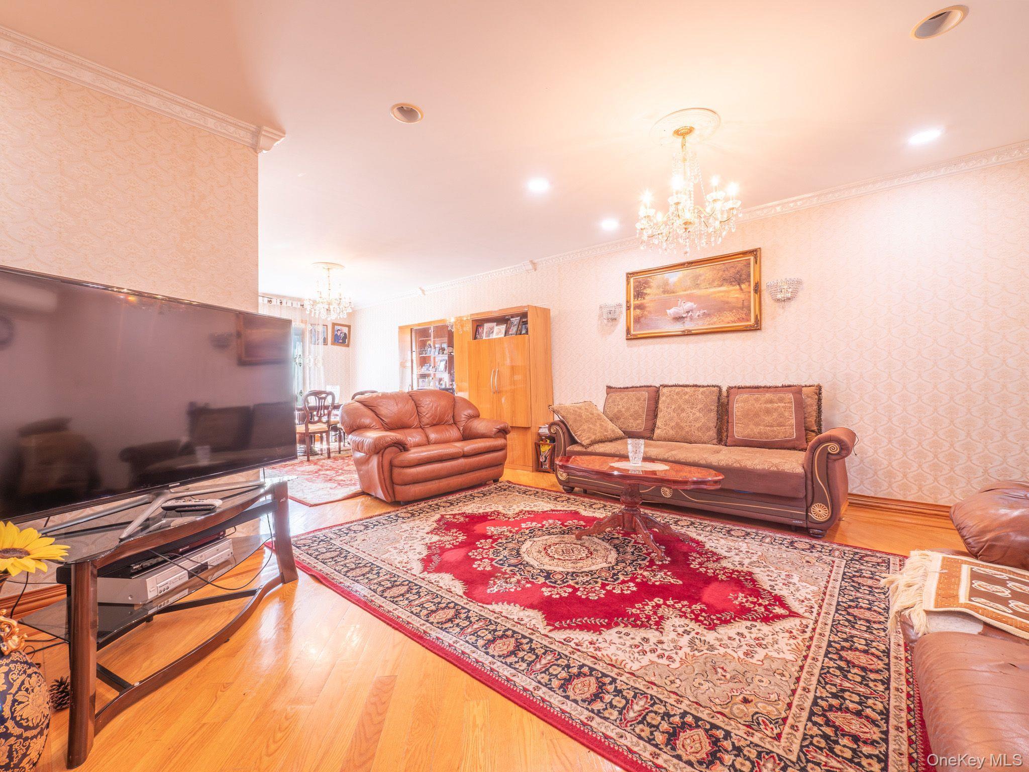 Single Family 167th Street Queens, NY 11432, MLS-1027189-4