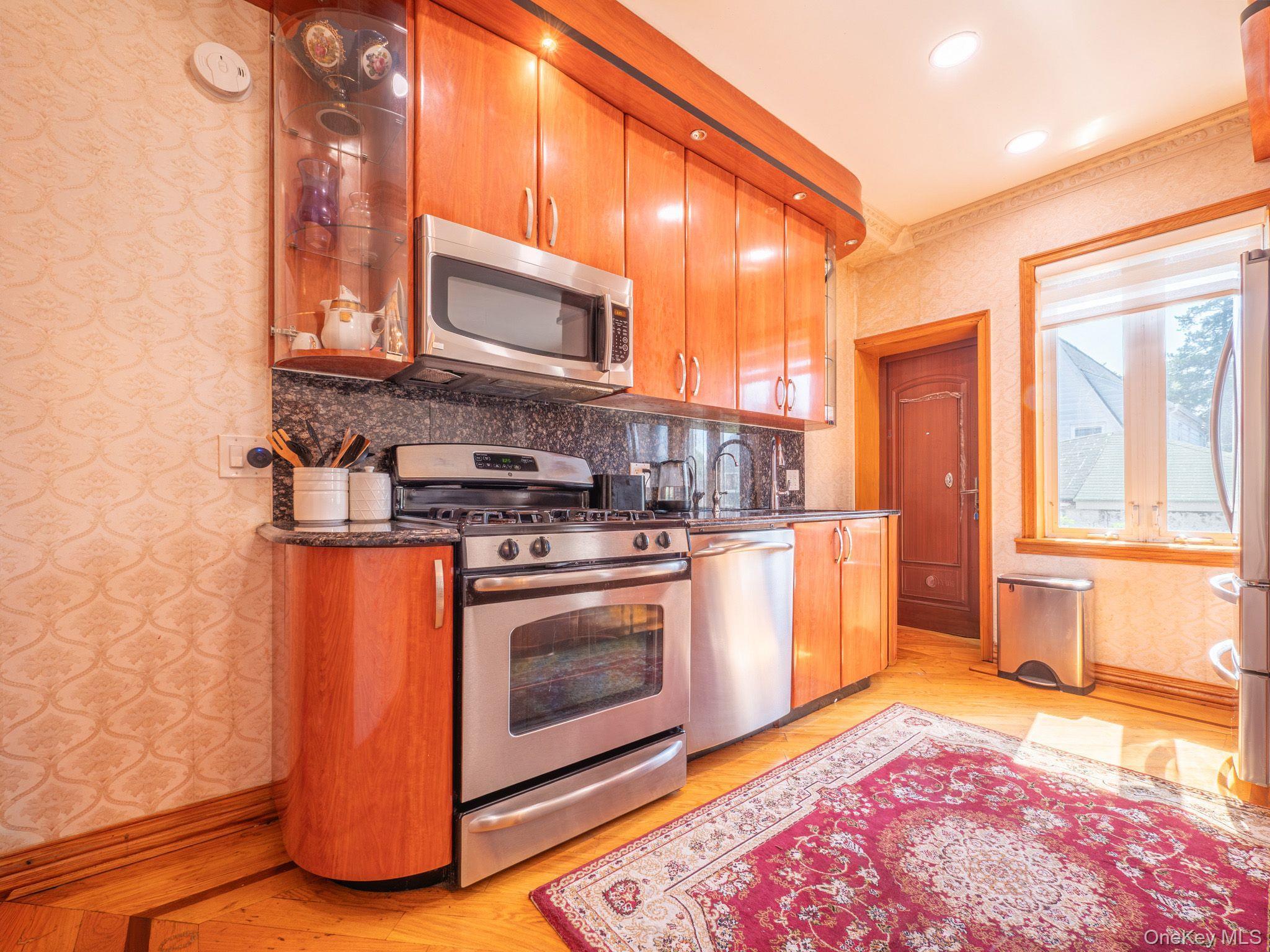 Single Family 167th Street Queens, NY 11432, MLS-1027189-8