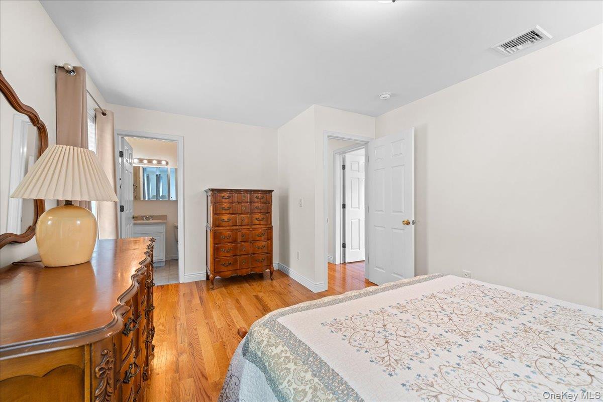 Single Family S Lynn Street  Orange County, NY 10990, MLS-1027194-26