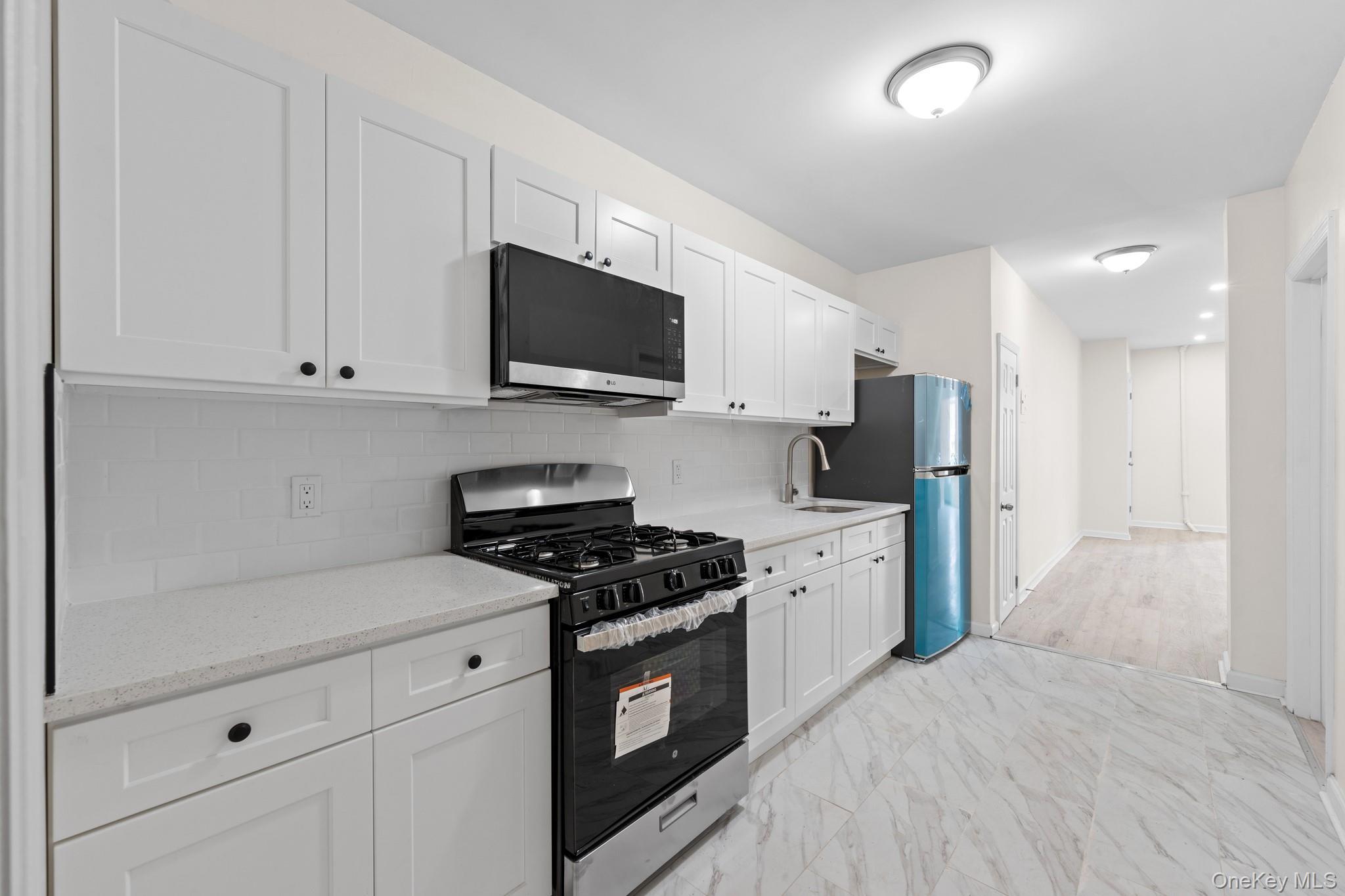 Single Family Hegeman Avenue  Brooklyn, NY 11207, MLS-1027207-9