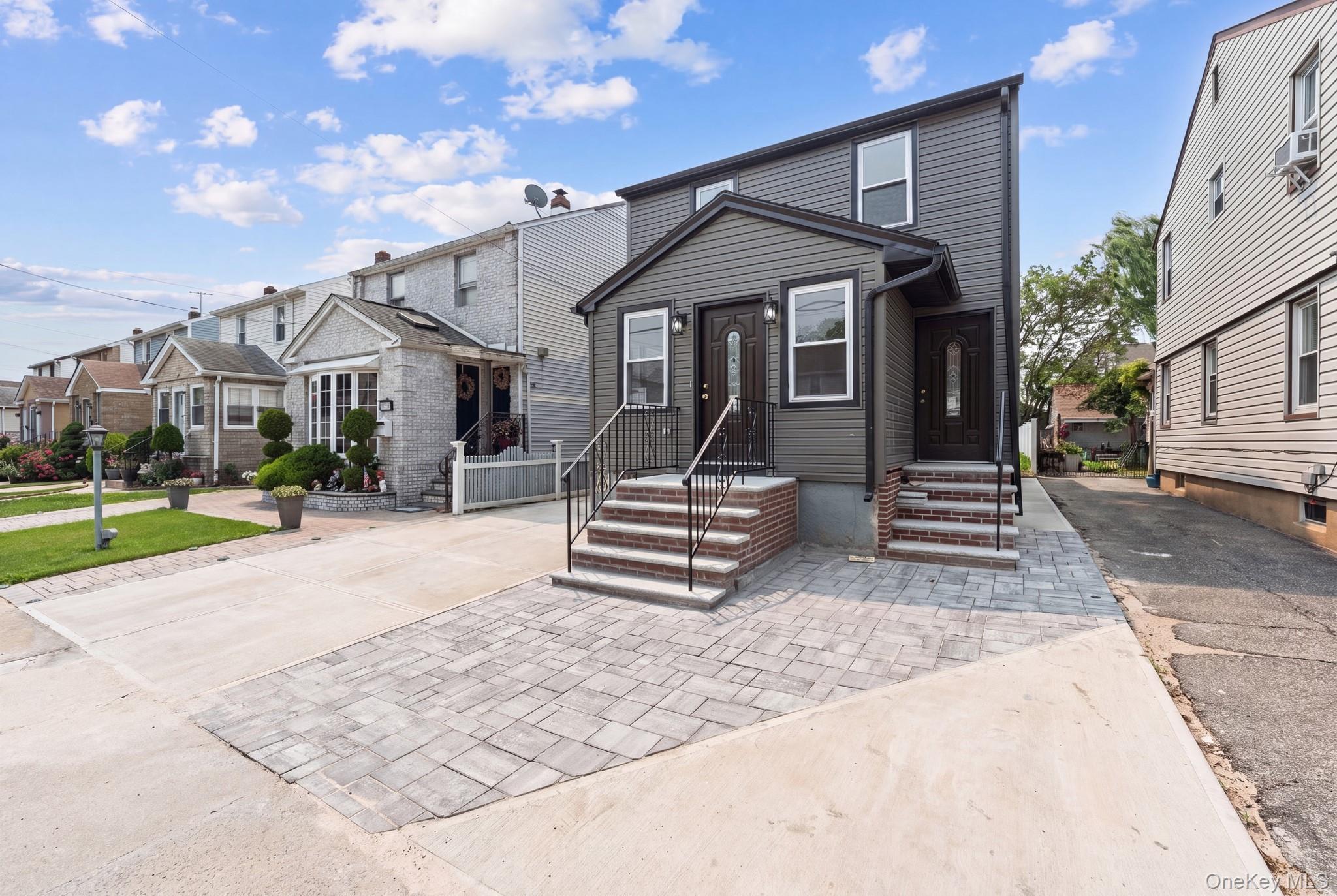 Single Family 118th Street  Queens, NY 11420, MLS-1027225-11