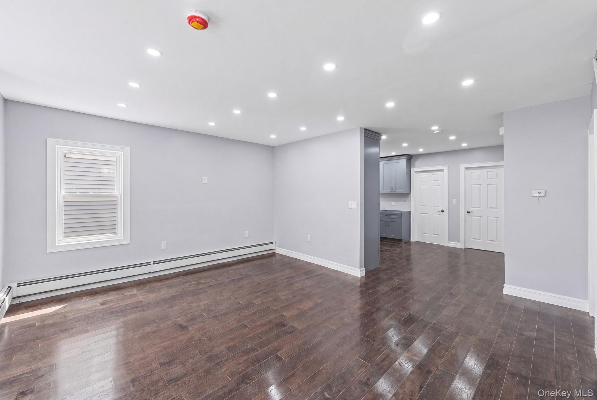 Single Family 118th Street  Queens, NY 11420, MLS-1027225-3