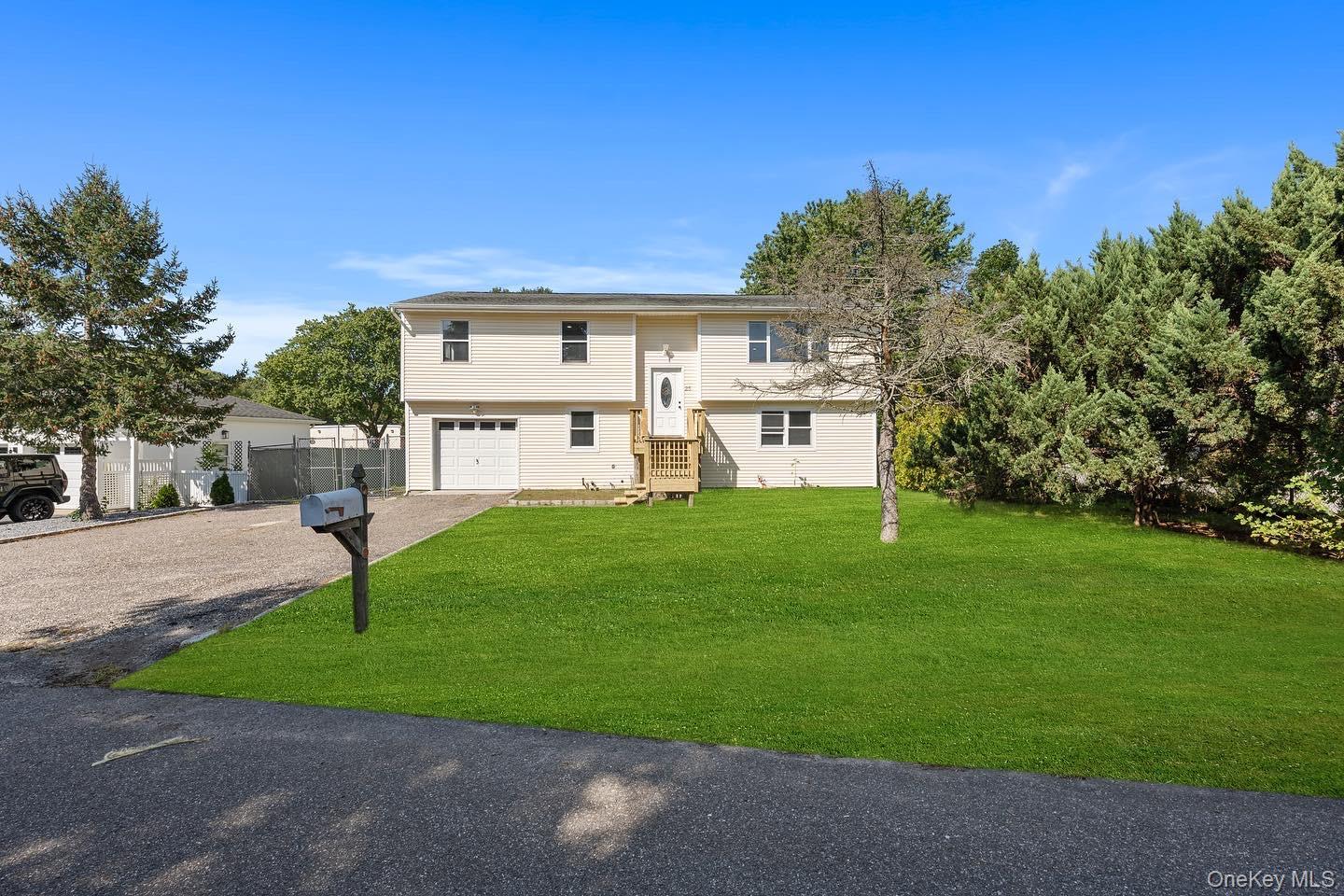 Single Family Marshall Street Suffolk County, NY 11772, MLS-1027229-2