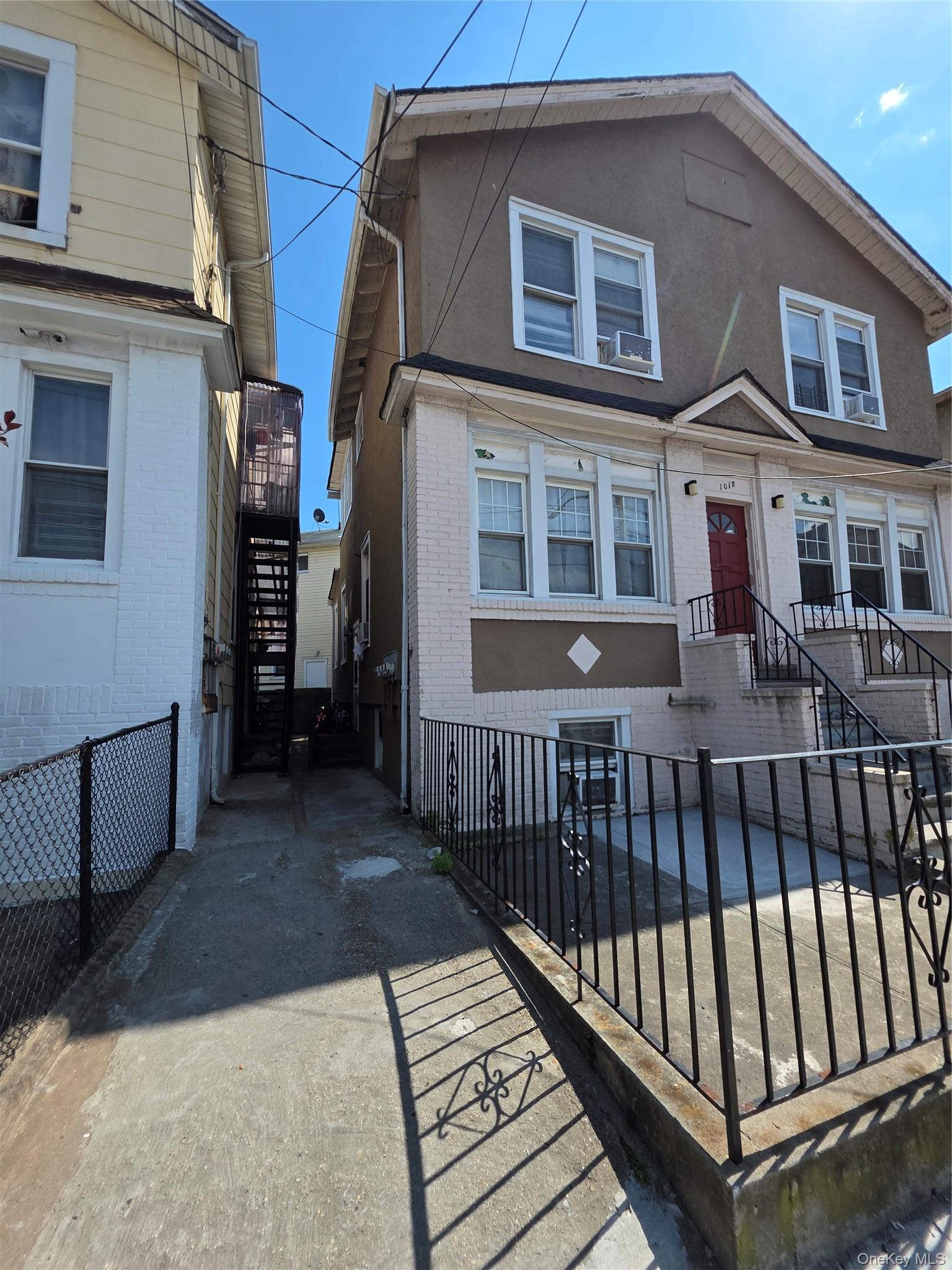 Single Family Ocean View Avenue Brooklyn, NY 11235, MLS-1027231-2