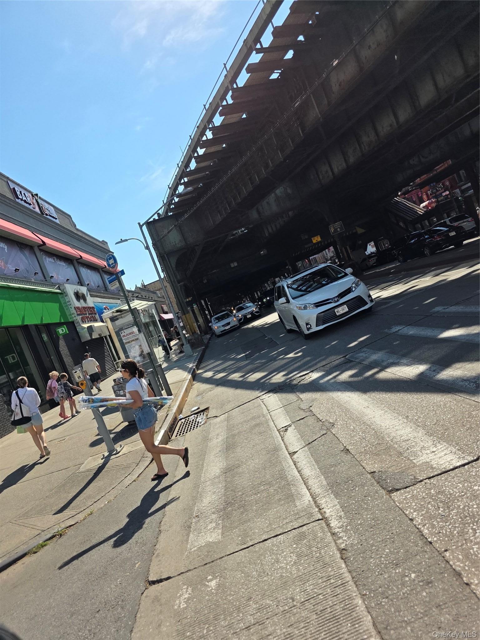 Single Family Ocean View Avenue Brooklyn, NY 11235, MLS-1027231-5