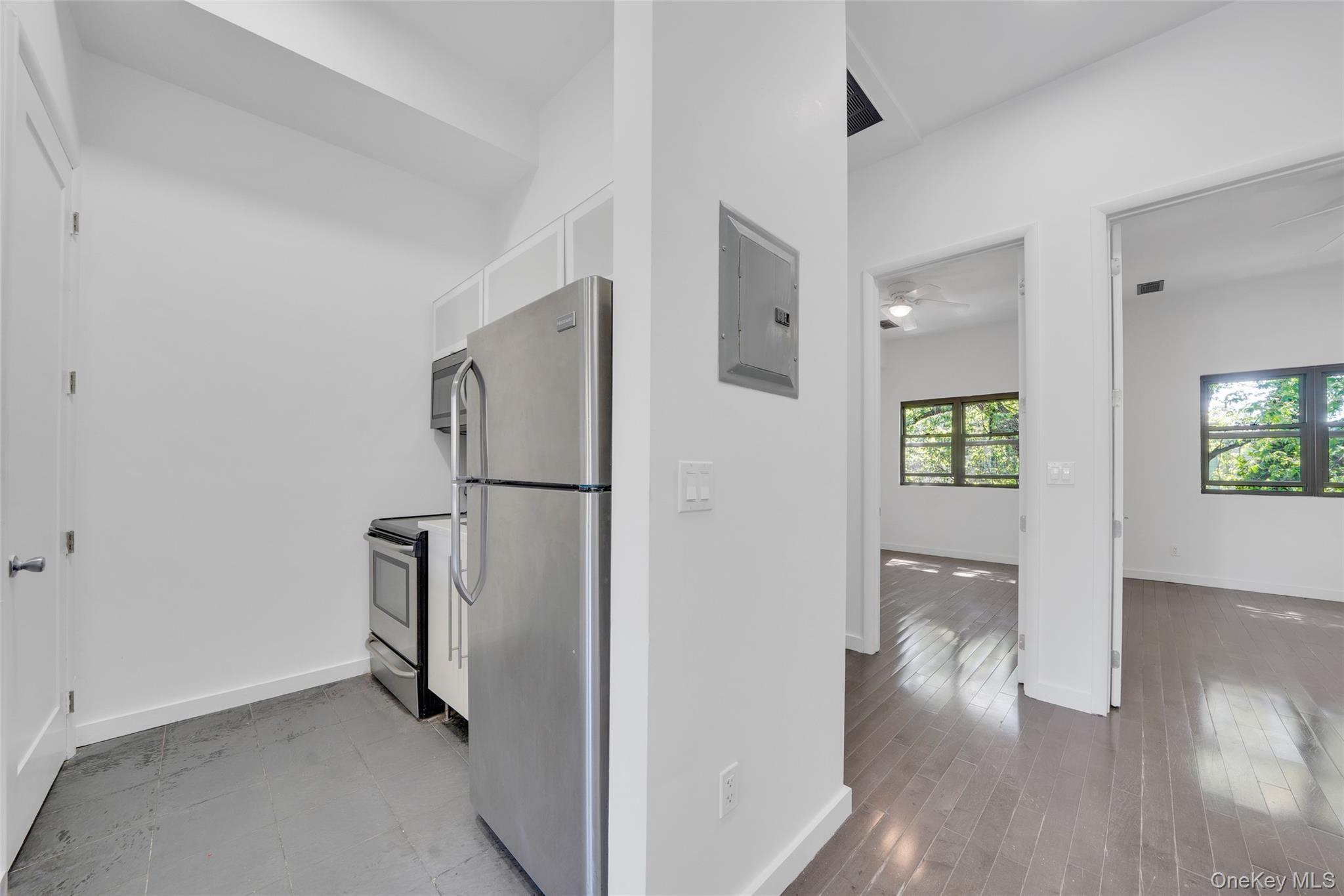 Single Family Halsey Street Brooklyn, NY 11207, MLS-1027261-20