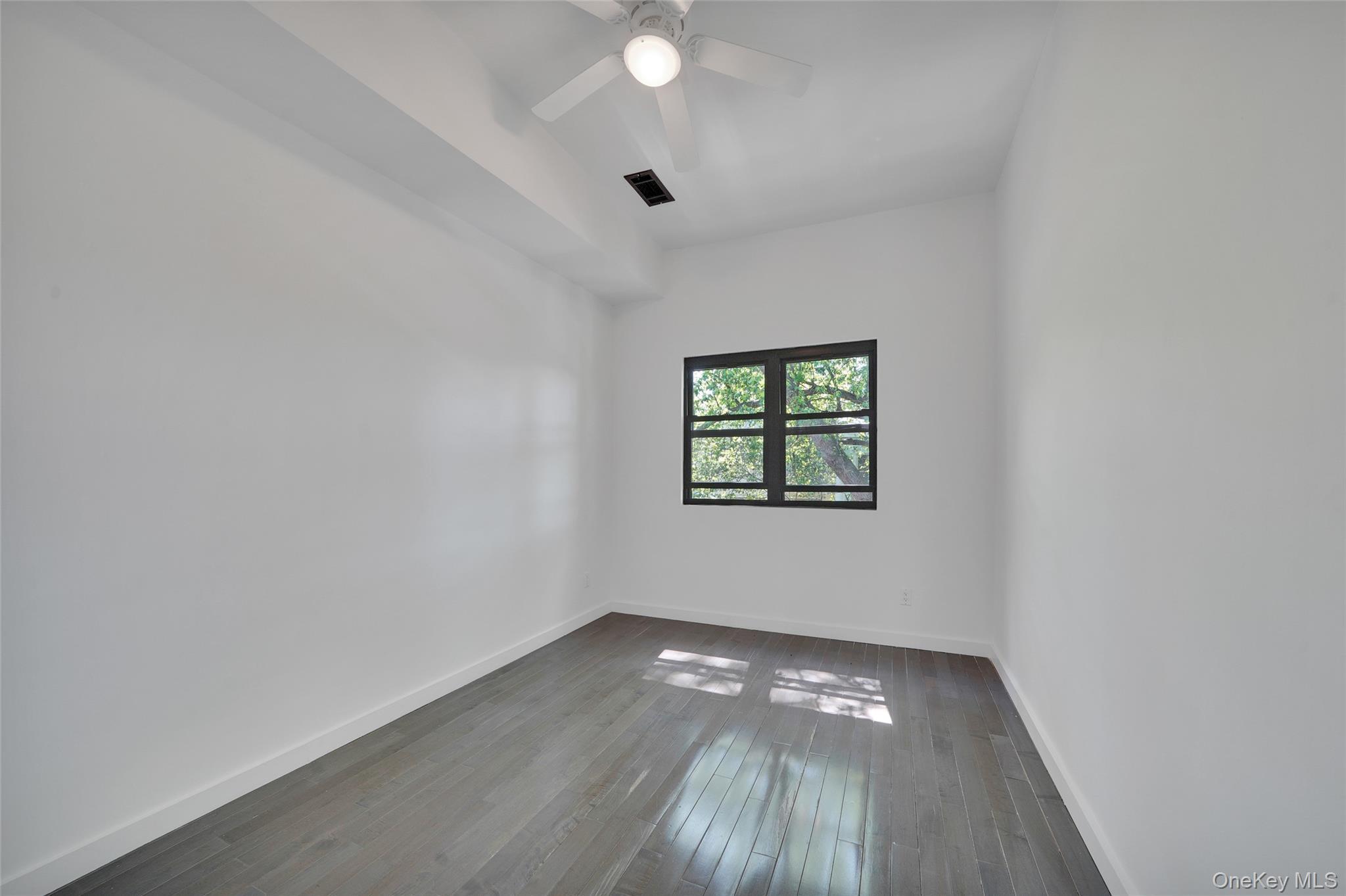 Single Family Halsey Street Brooklyn, NY 11207, MLS-1027261-21