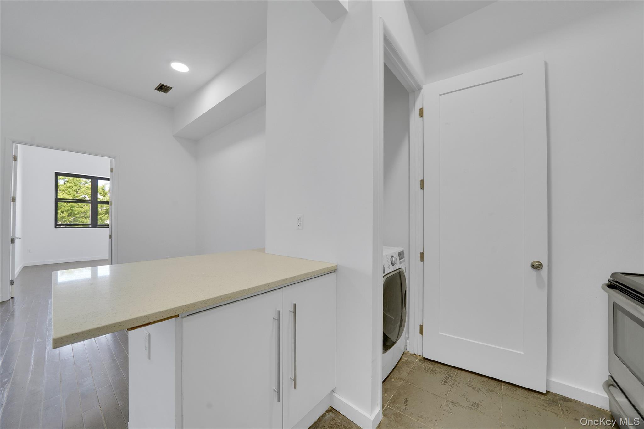 Single Family Halsey Street Brooklyn, NY 11207, MLS-1027261-25