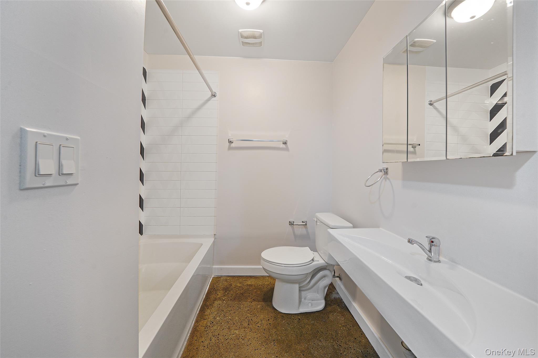 Single Family Halsey Street Brooklyn, NY 11207, MLS-1027261-35