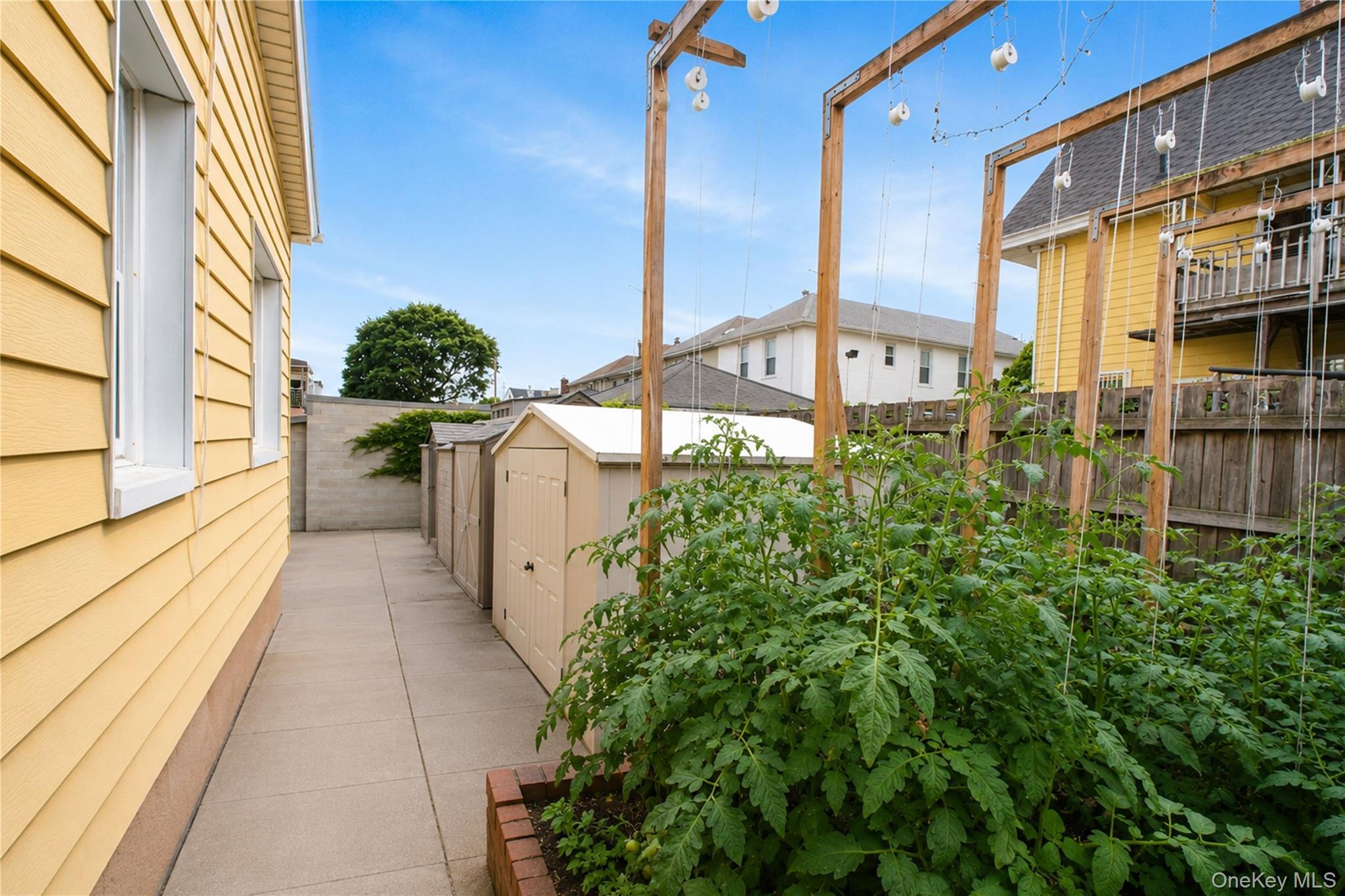 Single Family 72nd Street  Brooklyn, NY 11228, MLS-1027278-6
