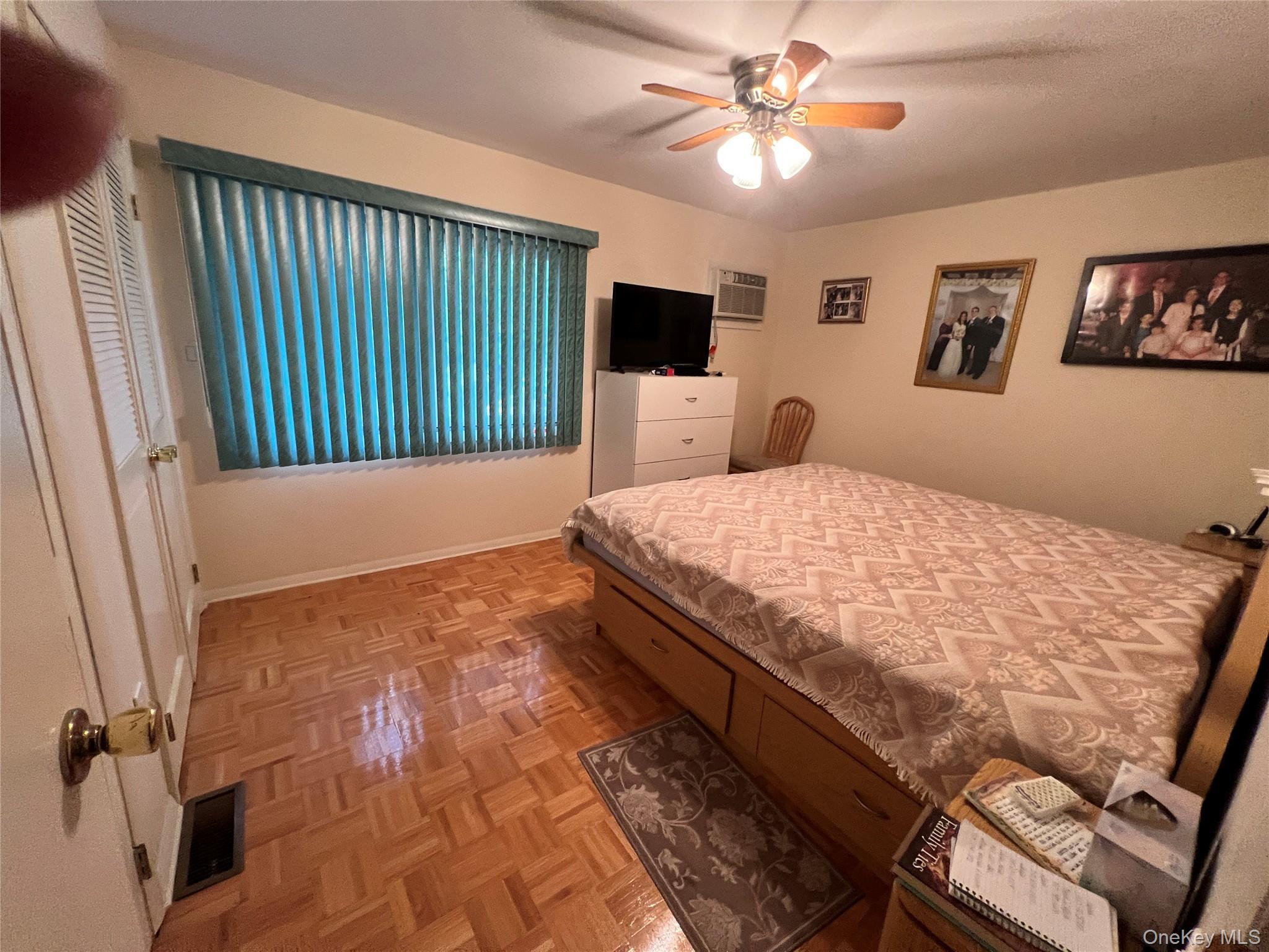 Single Family Elizabeth Way Sullivan County, NY 12751, MLS-1027281-16